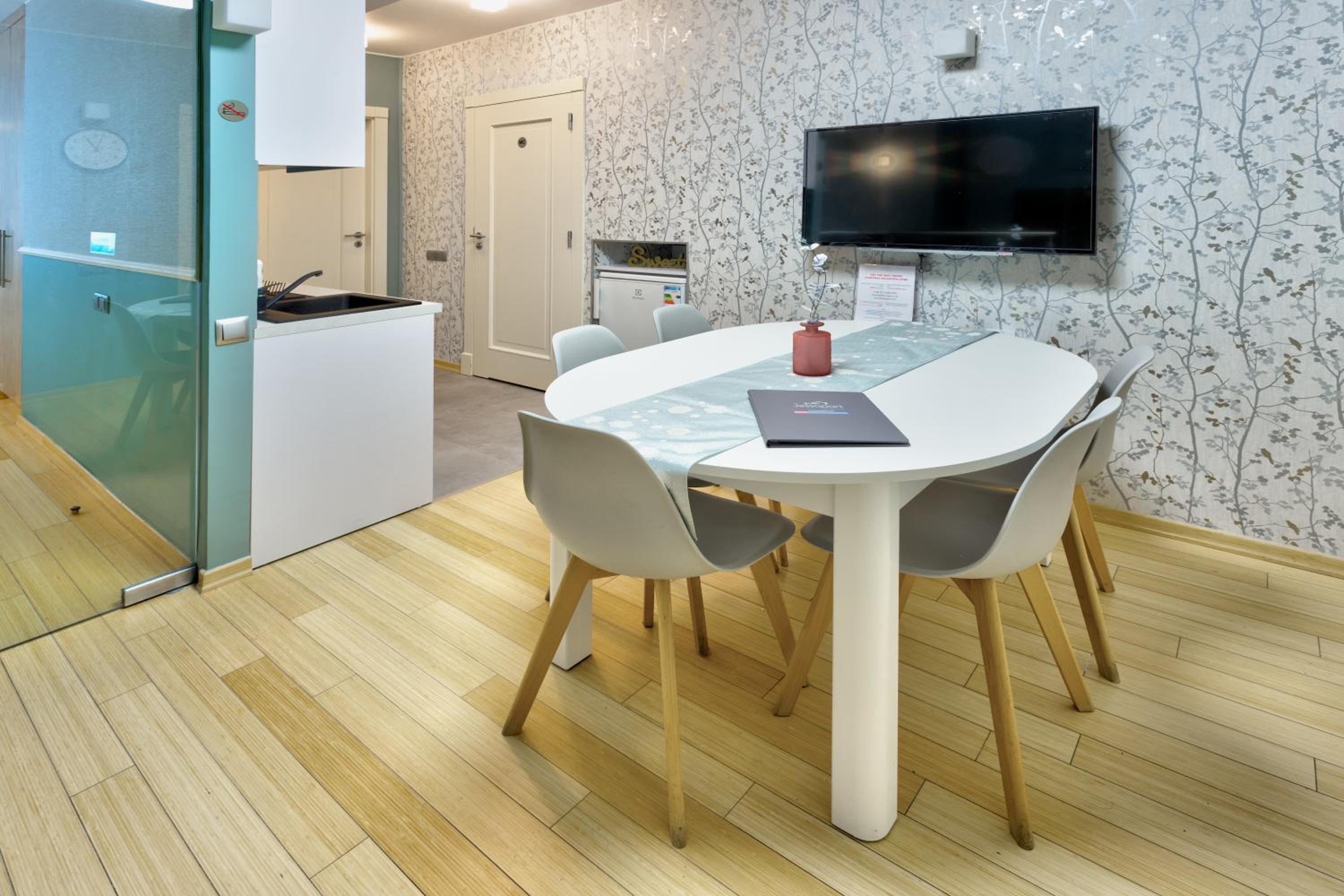JessApart– Babka Tower Apartment