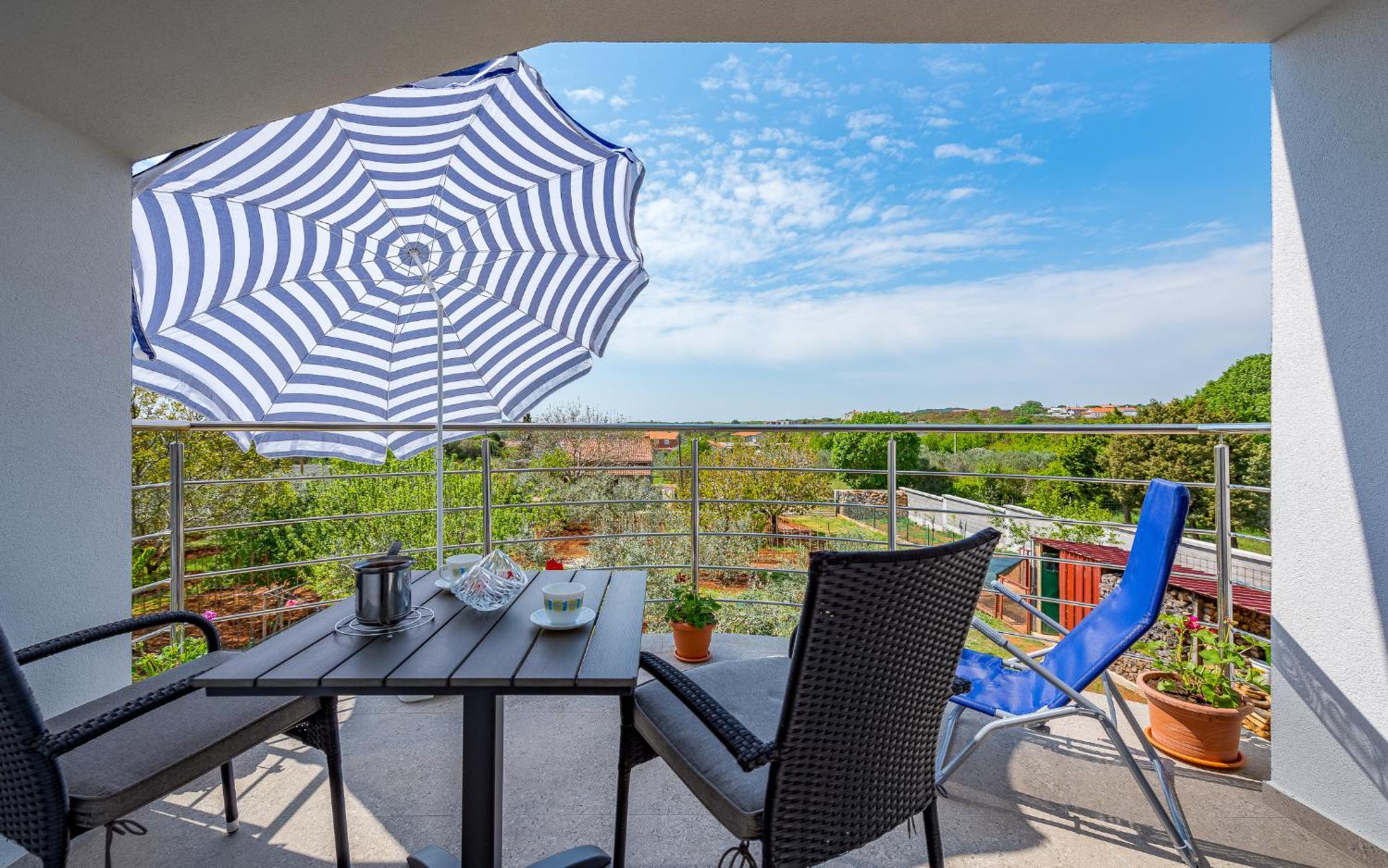 Apartments Nelle