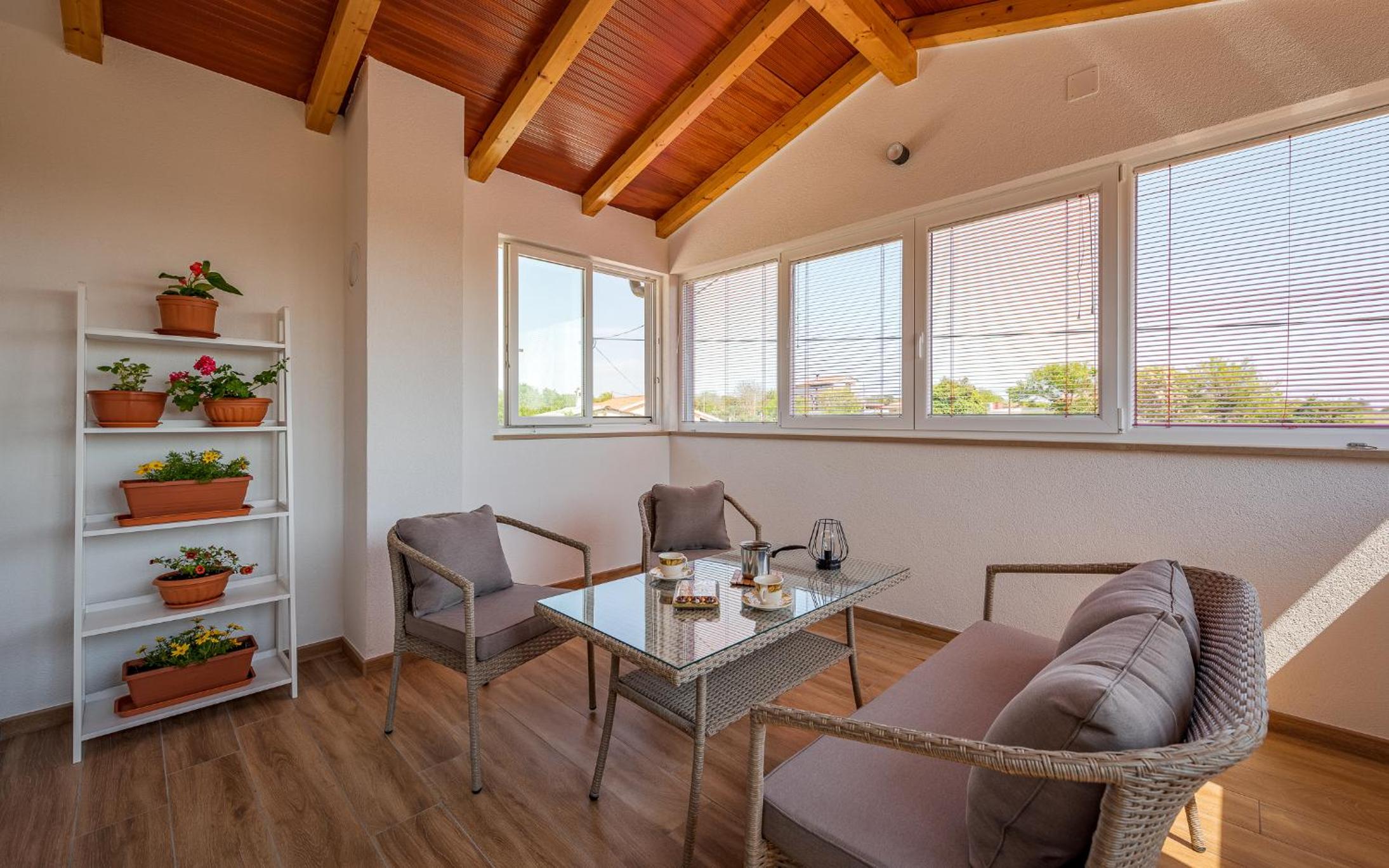 Apartments Nelle