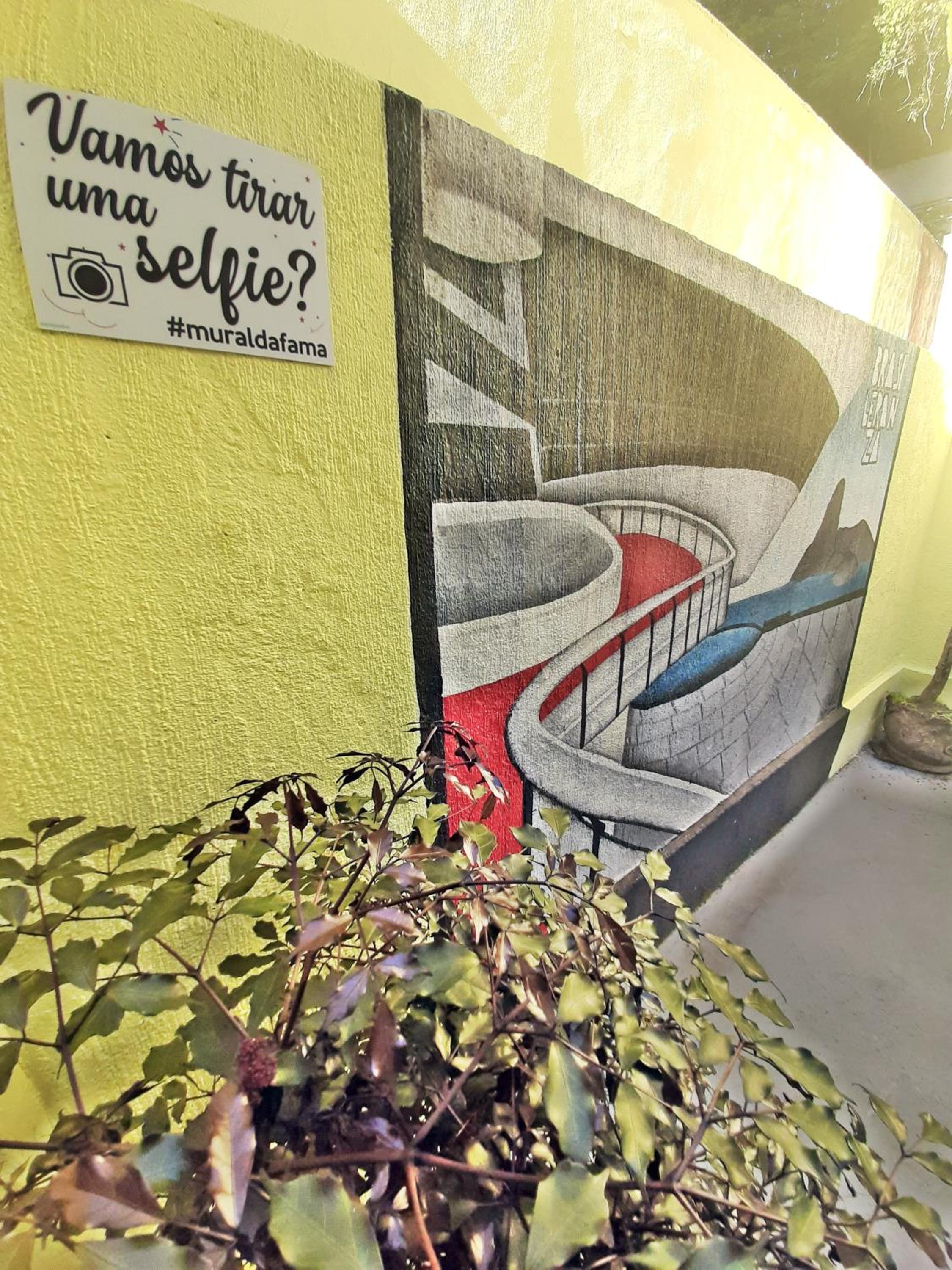 Brasileranza Hostel