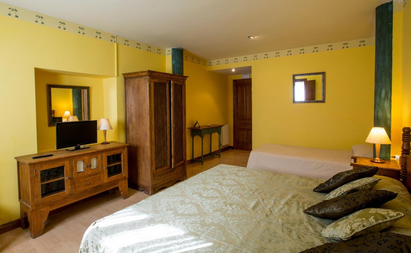 Hotel Rural Los Cerezos de Yanguas