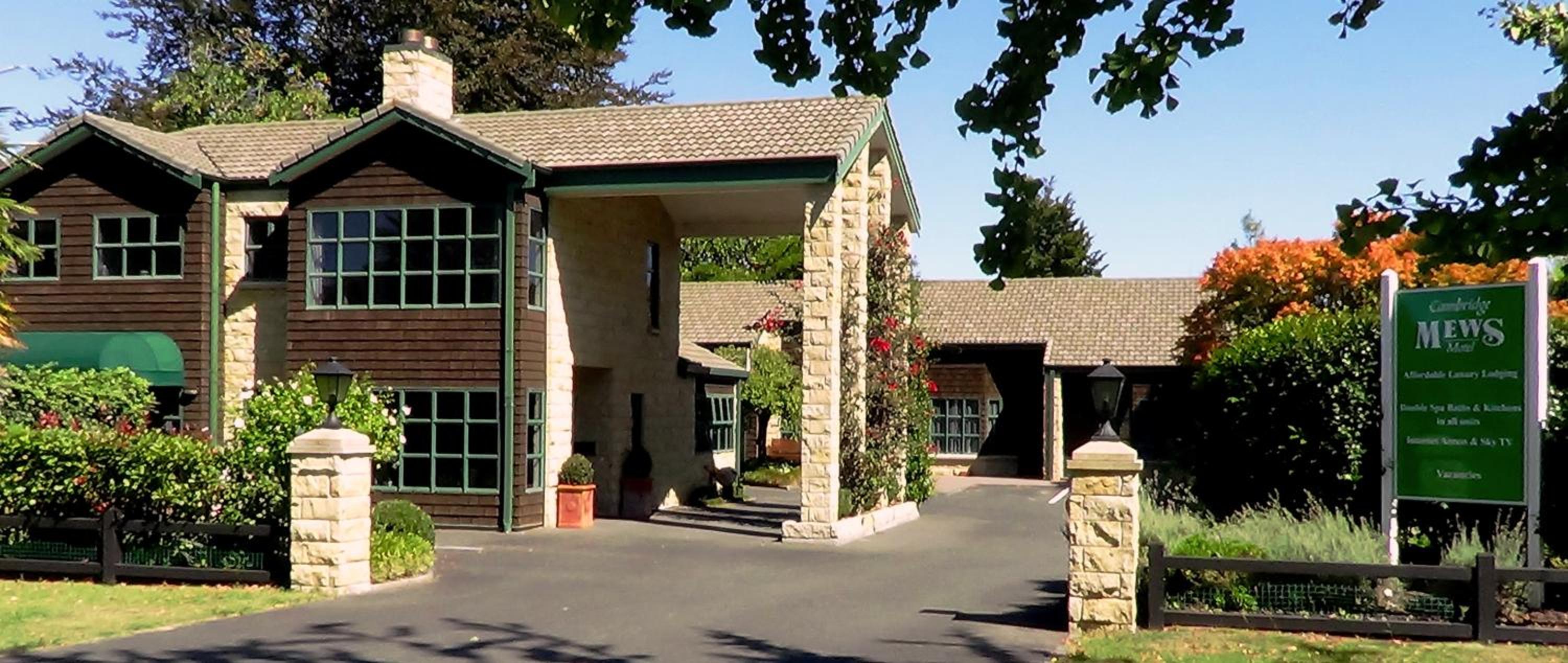 Cambridge Mews Motel