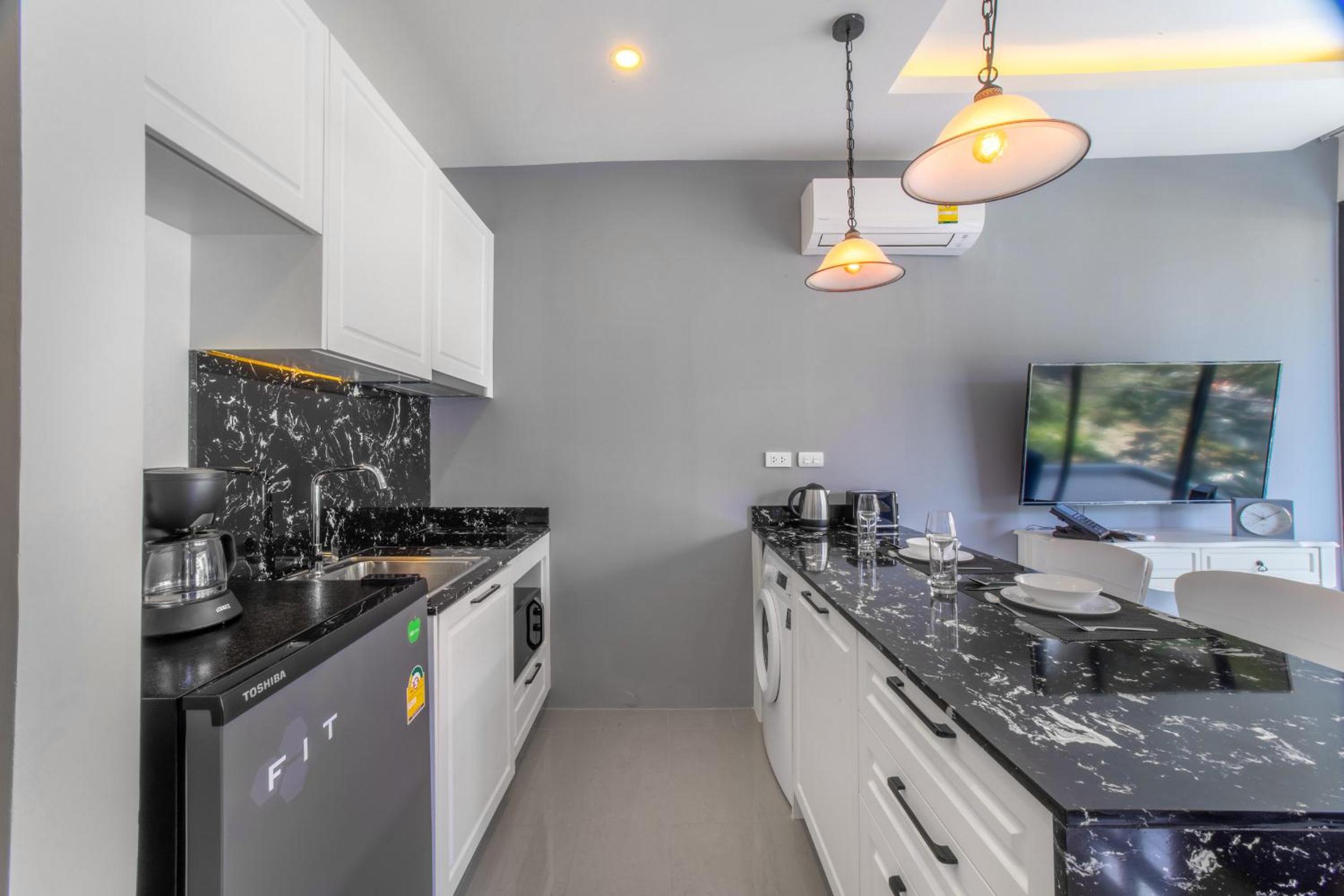 1BDR Apartment near Surin beach #210 view 4