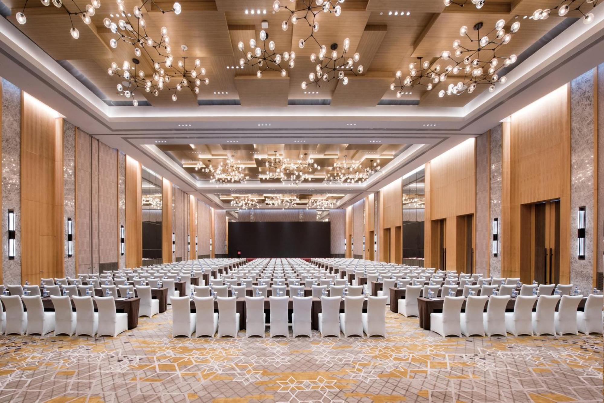 Crowne Plaza - Kunming Ancient Dian Town by IHG