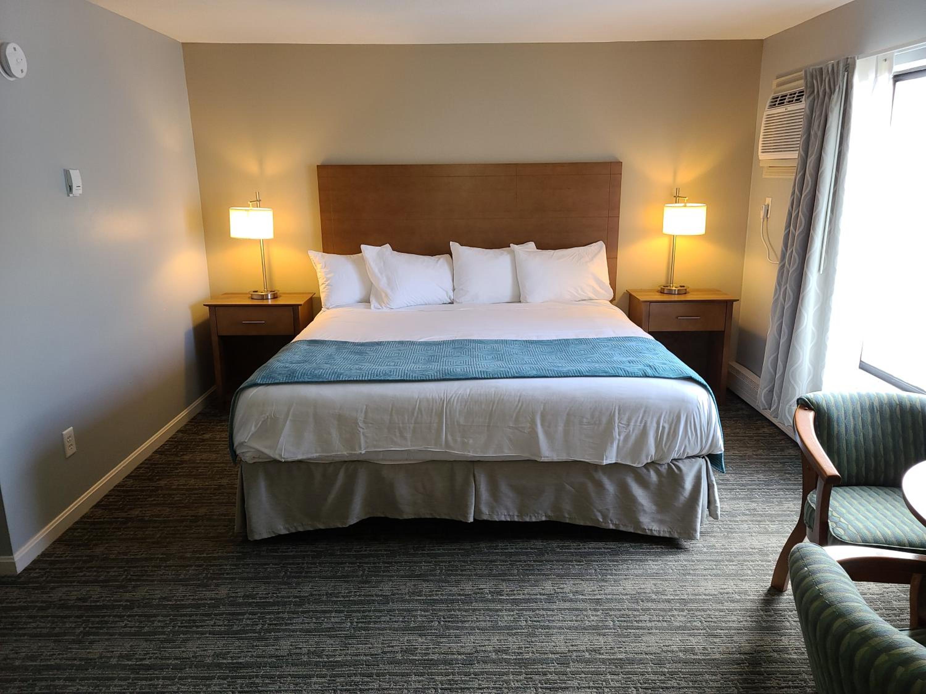 Hampton Village Inn - Property Image 37