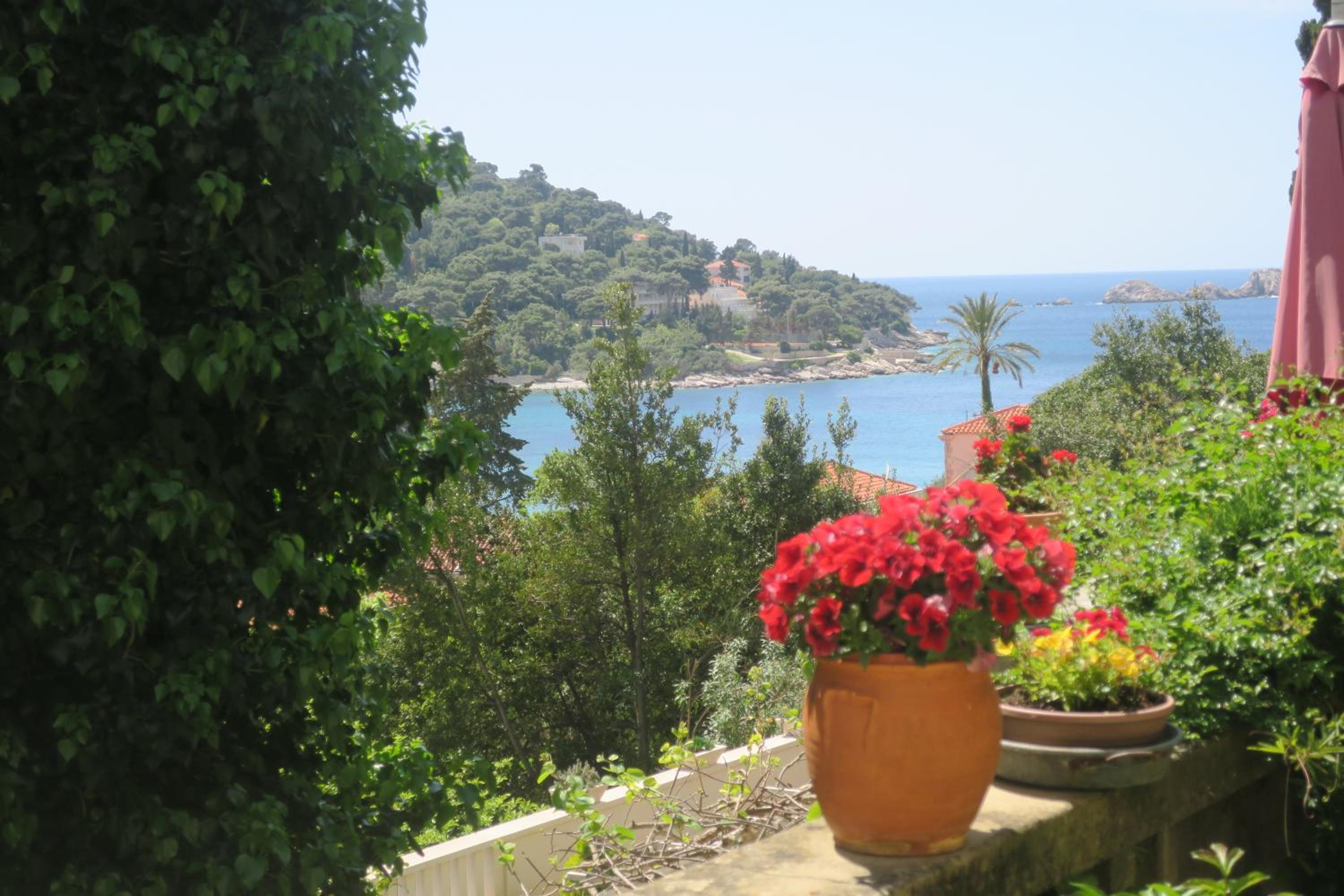 Villa Miomir