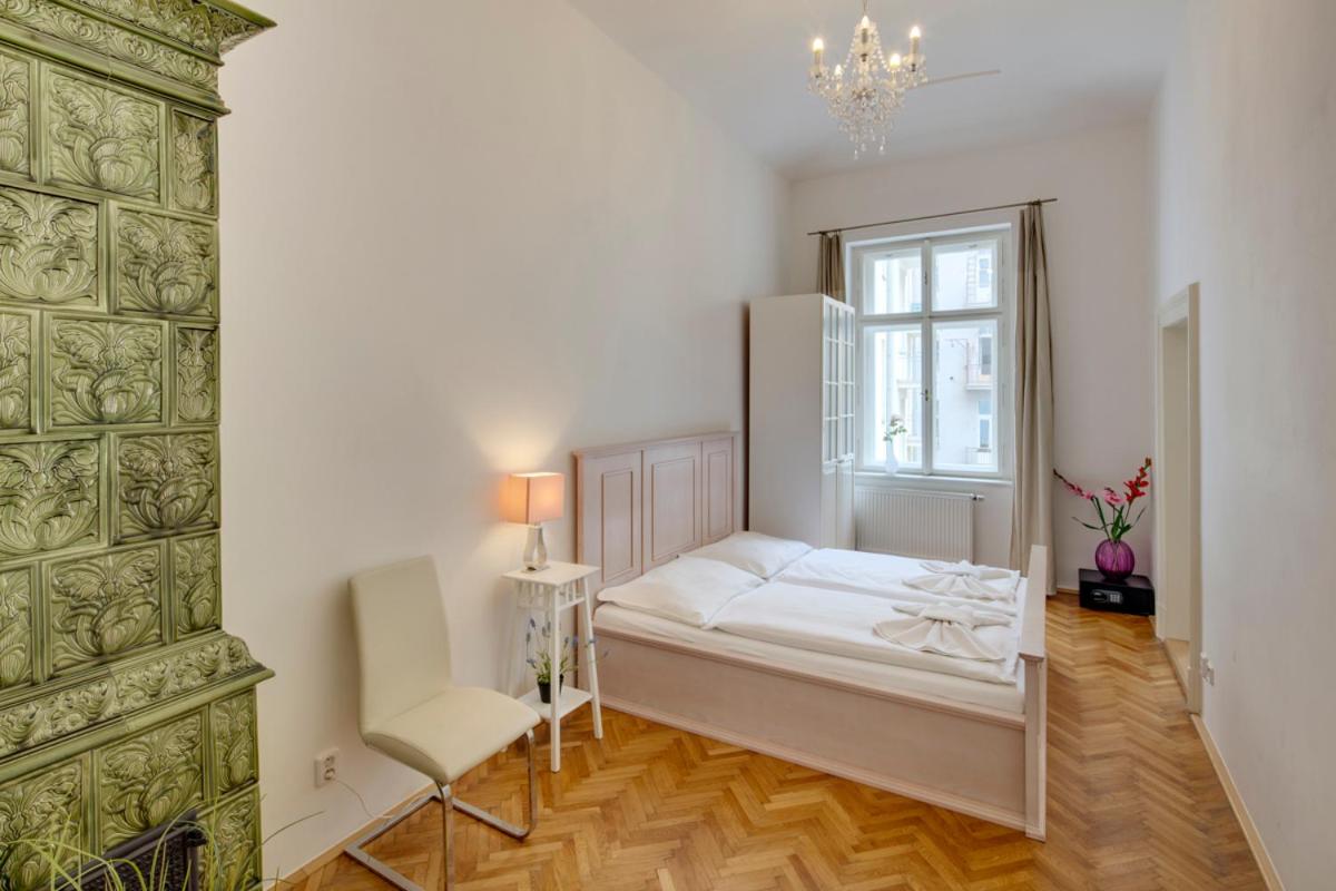Kaprova 5 - Old Town Apartments