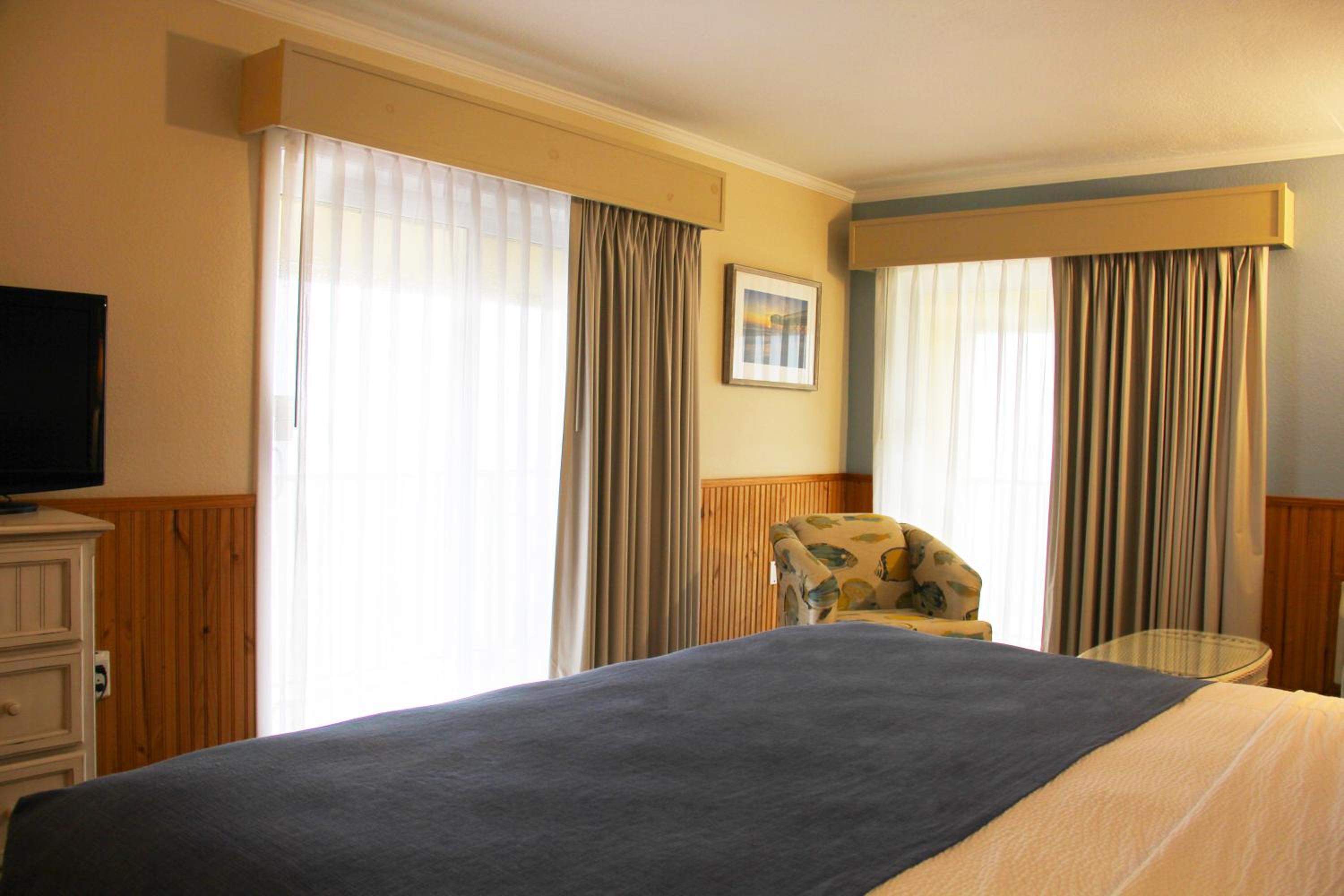 Surf Side Hotel