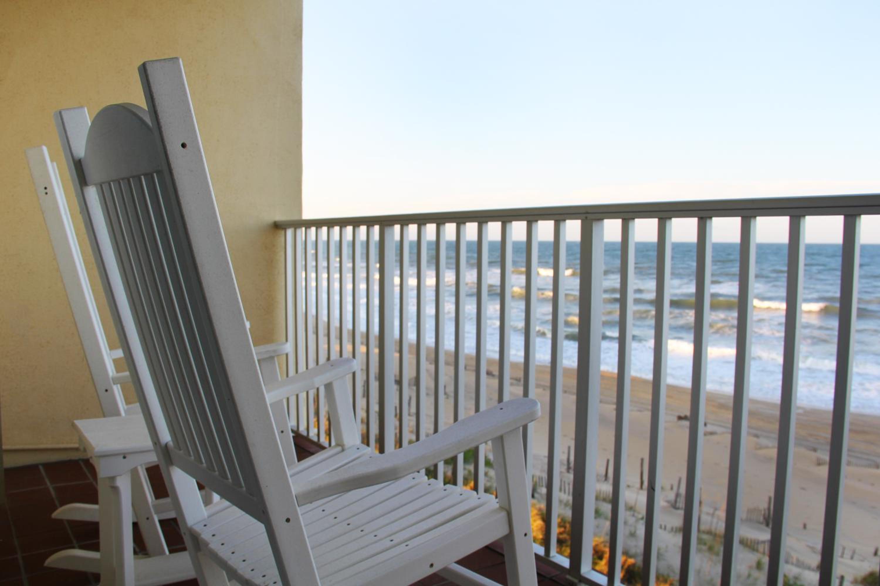Surf Side Hotel