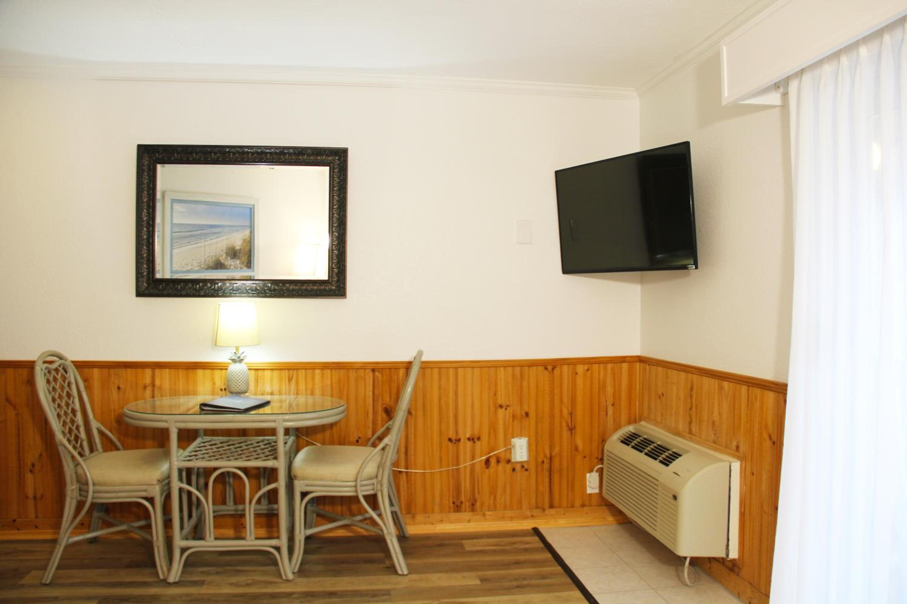 Surf Side Hotel