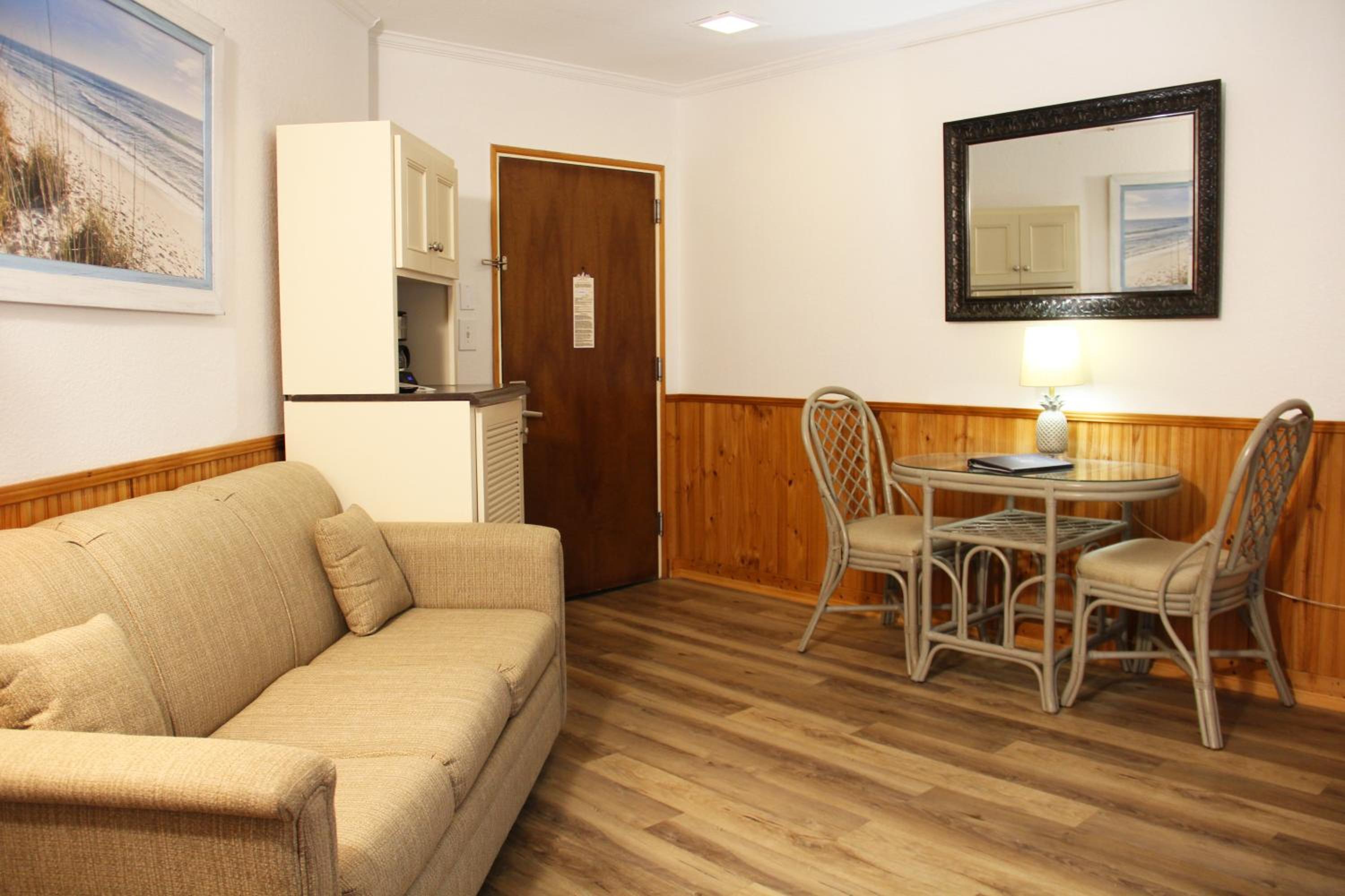 Surf Side Hotel