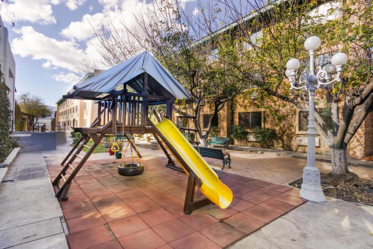 children's play area