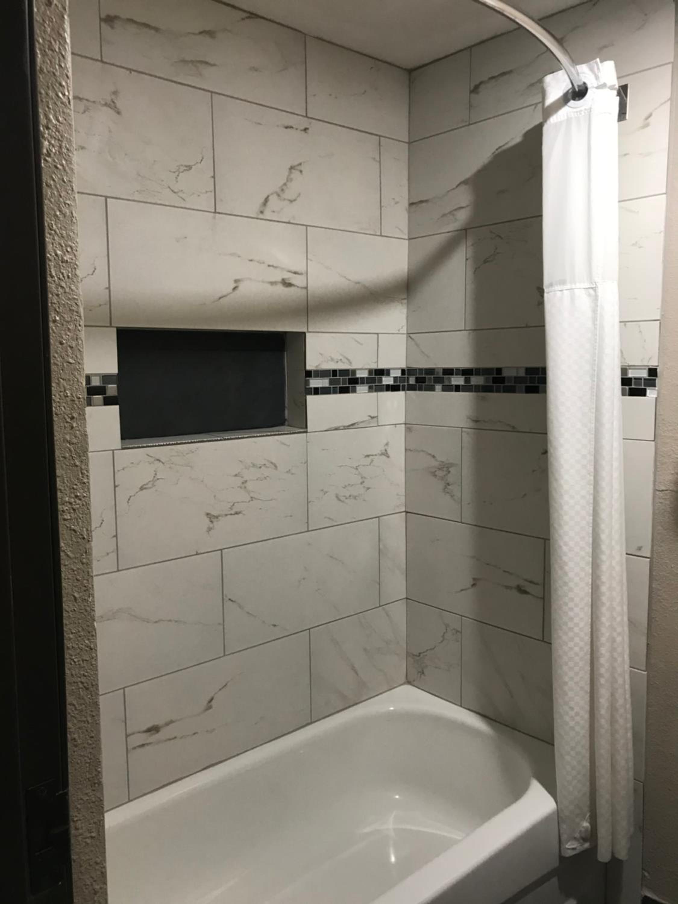 Childress Vacations - Super 8 by Wyndham Childress - Property Image 12