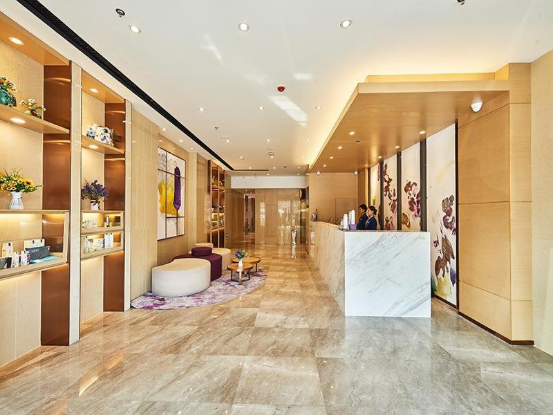 Lavande Hotel Changchun Peoples Square view 3