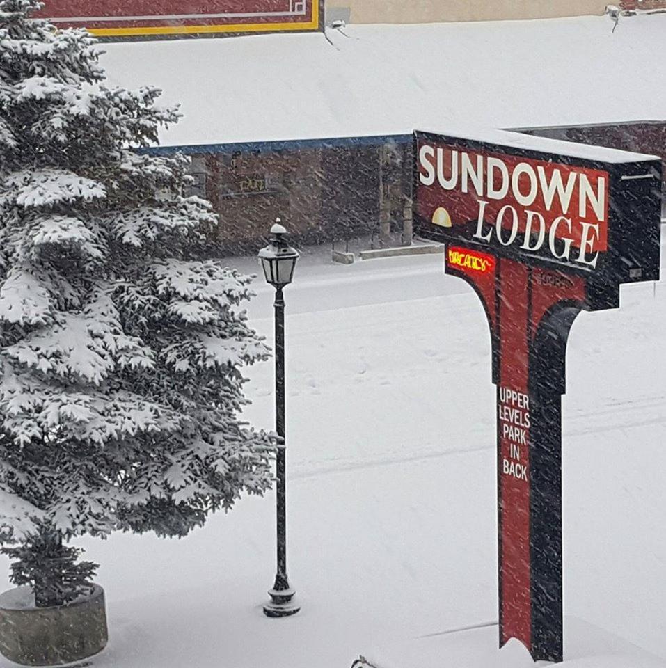 Sundown Lodge view 2