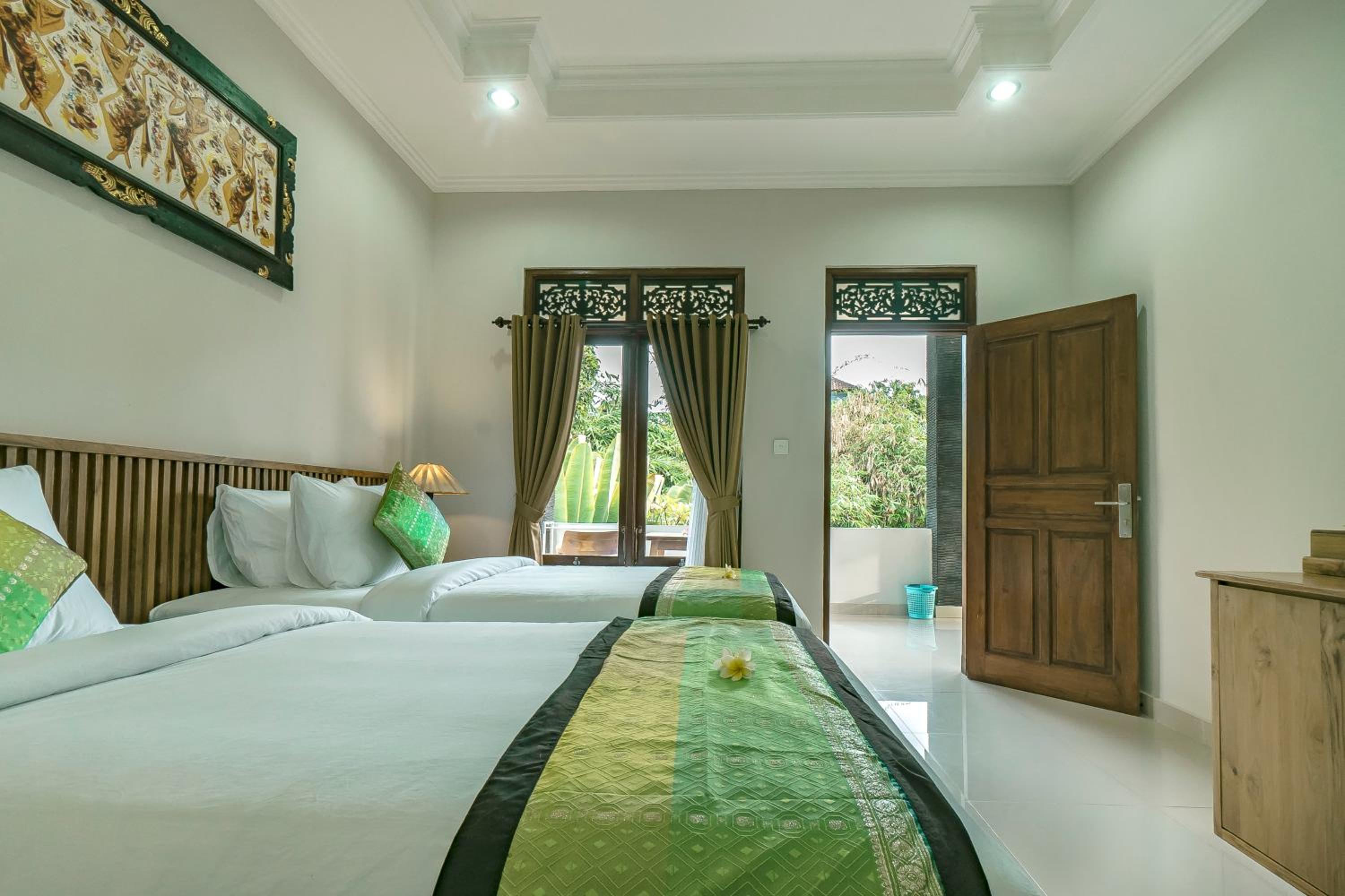 Esty House view 5