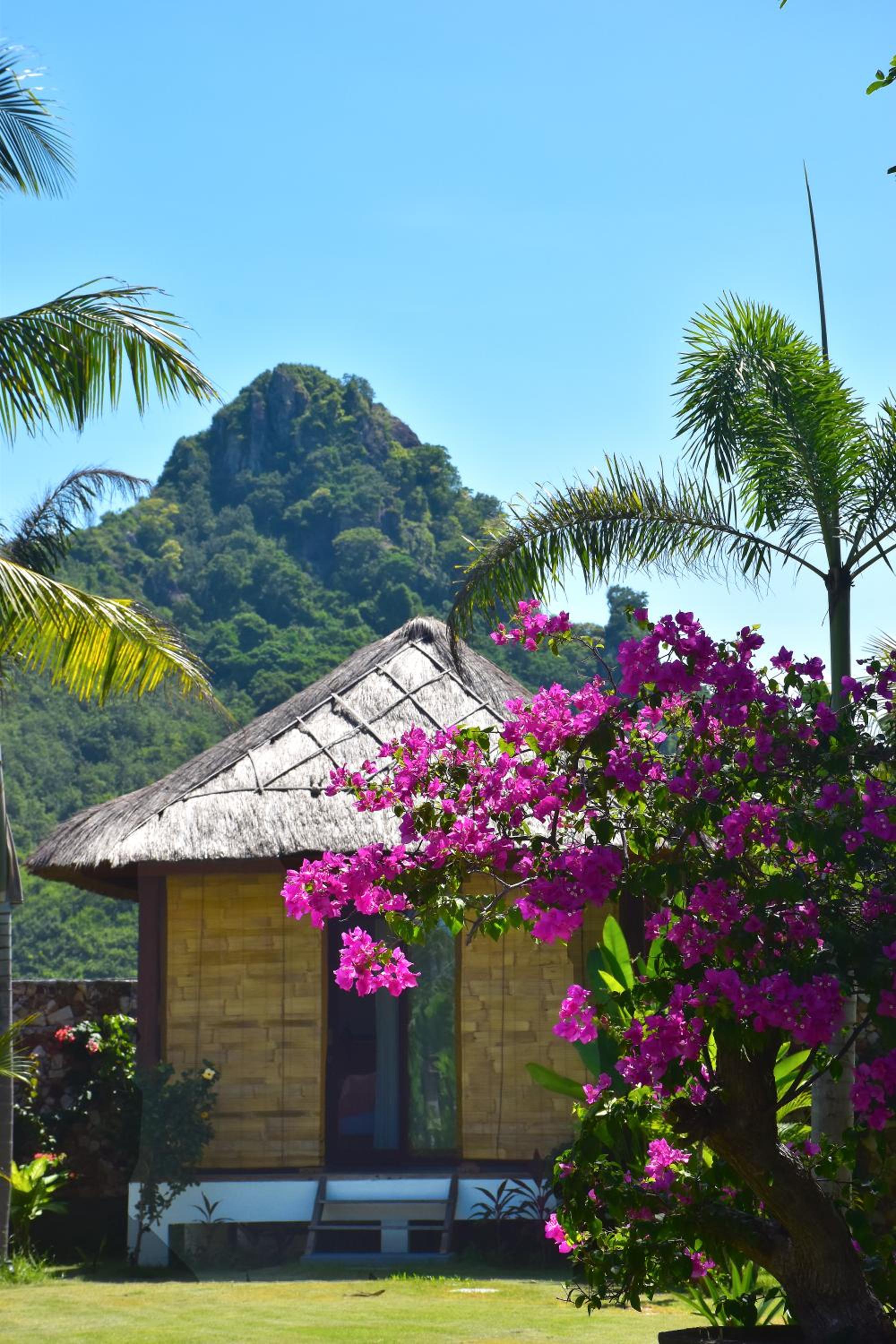 Segara Lombok Beach Resort view 4