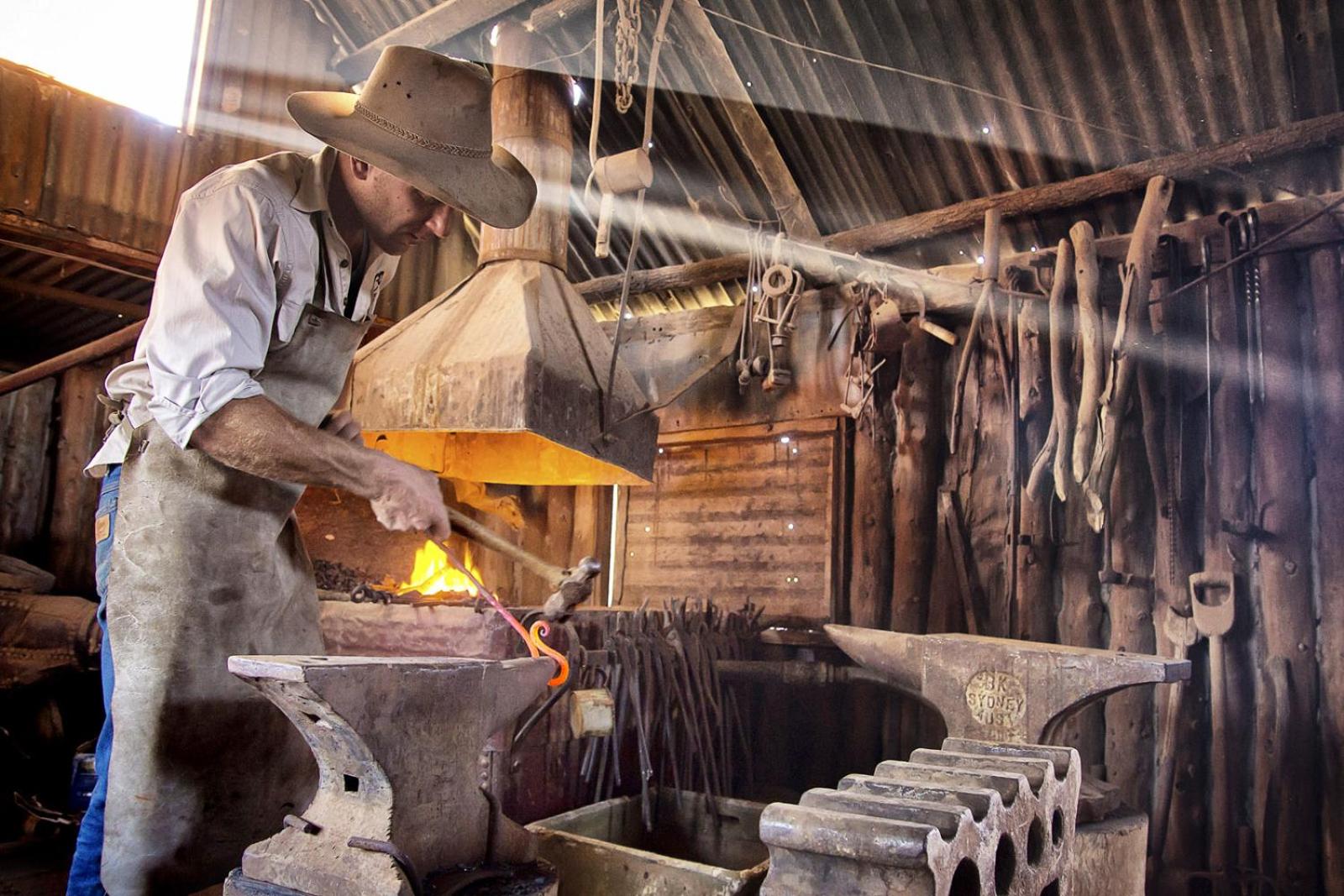 Holowiliena Station & The Outback Blacksmith