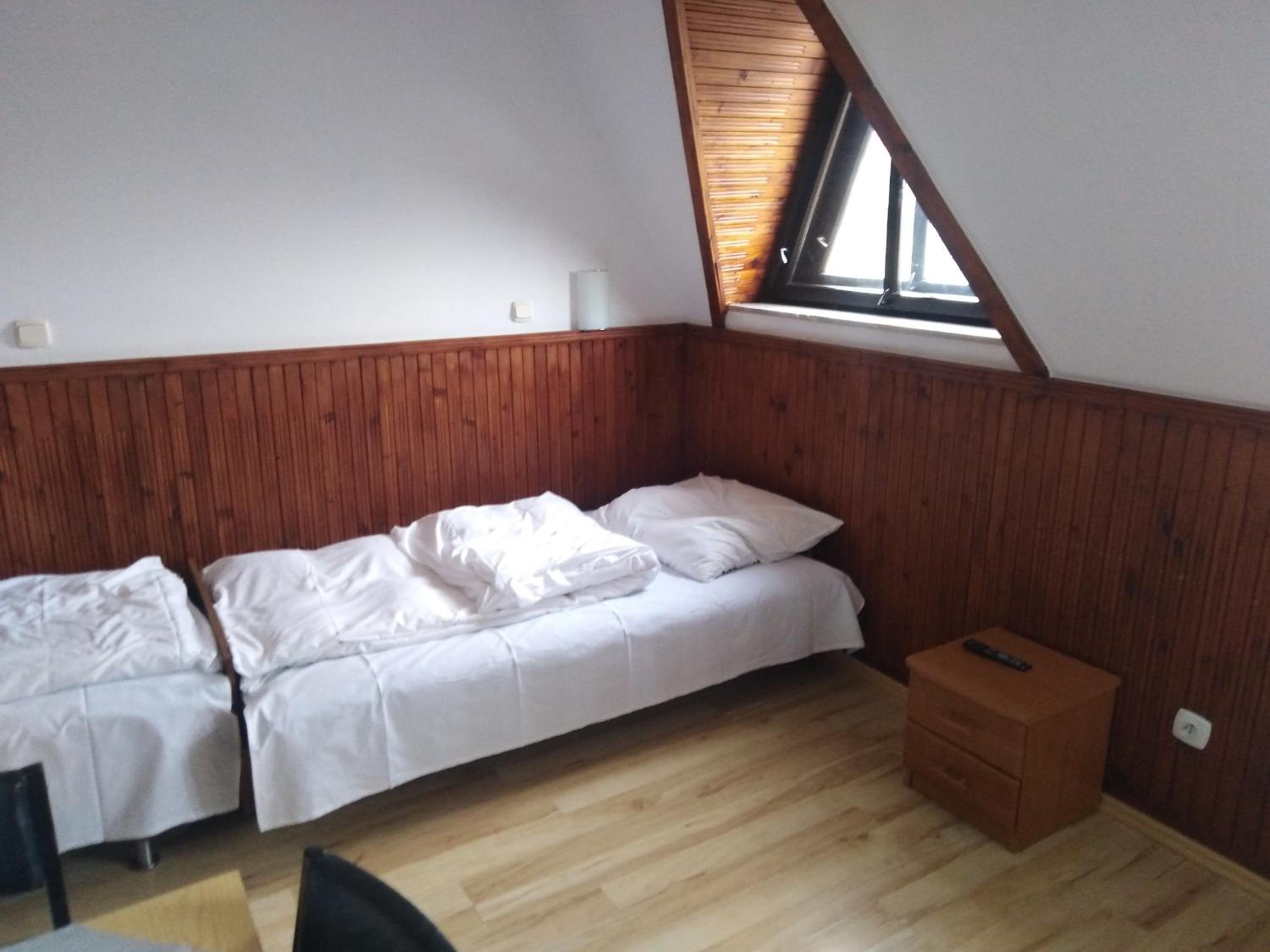 Photo 38