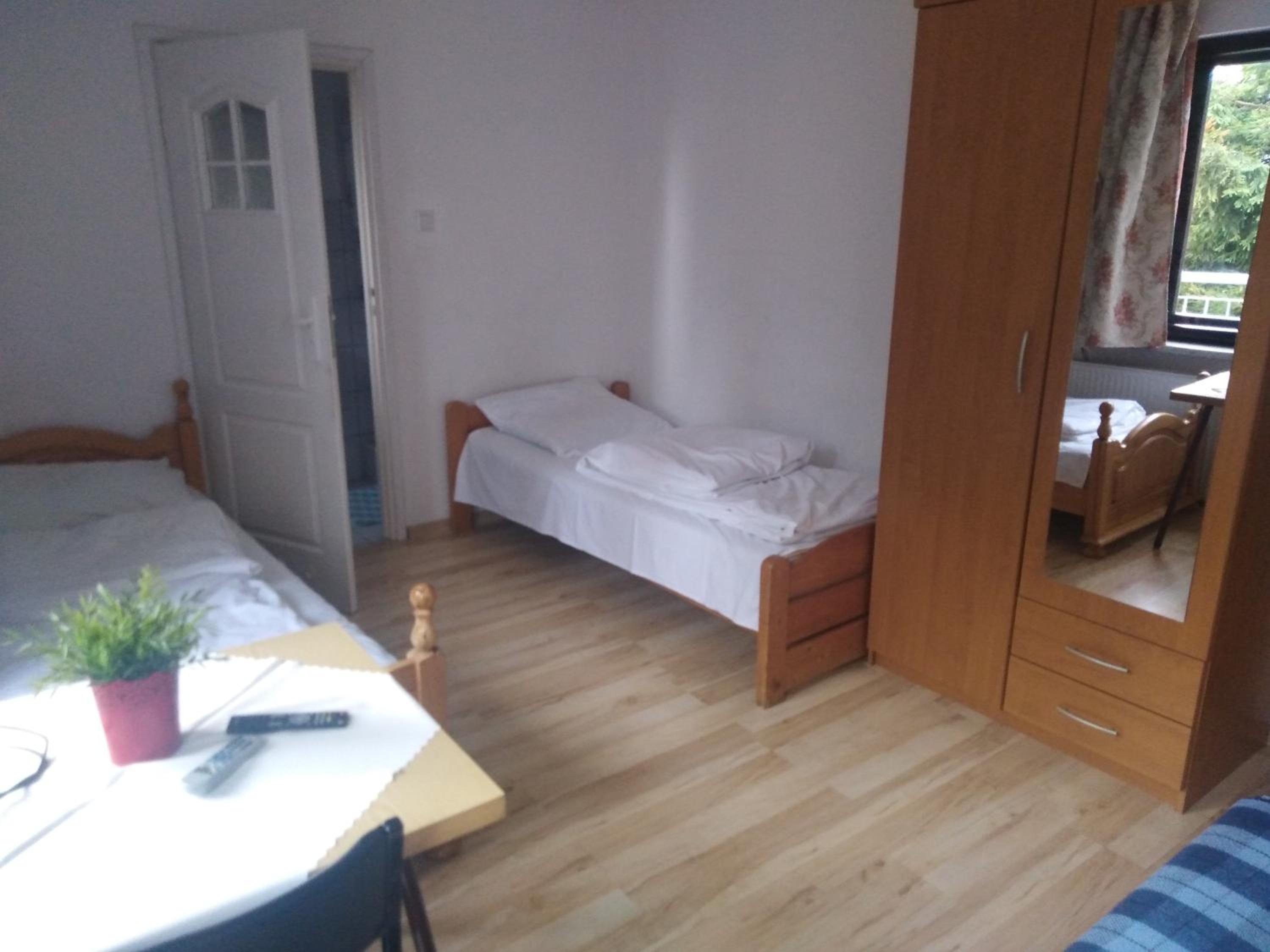 Photo 42
