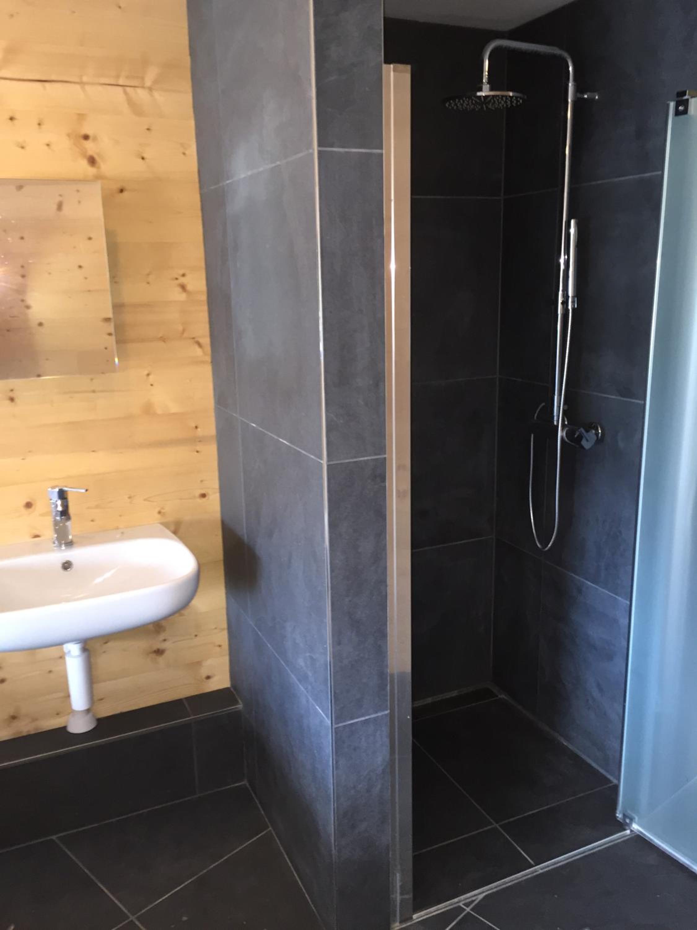 Alpine Dream Chalet with Spa close to Lake Geneva