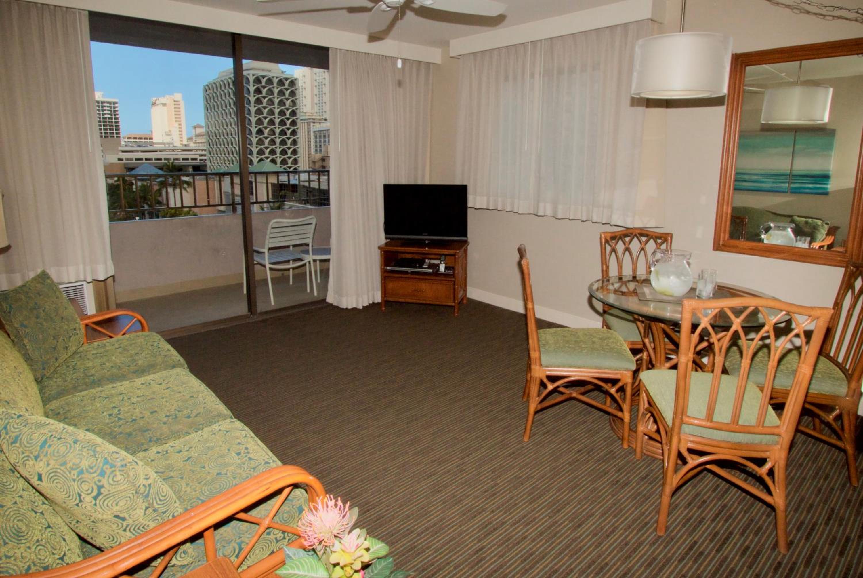 Royal Kuhio Resort