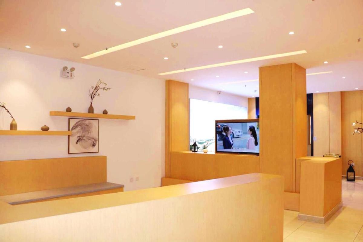 hotel reception