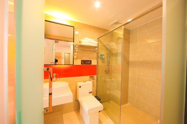 7Days Premium Jingjiang Fuhai New World Bus Station - Property Image 26