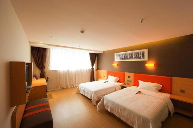 7Days Premium Jingjiang Fuhai New World Bus Station - Property Image 10