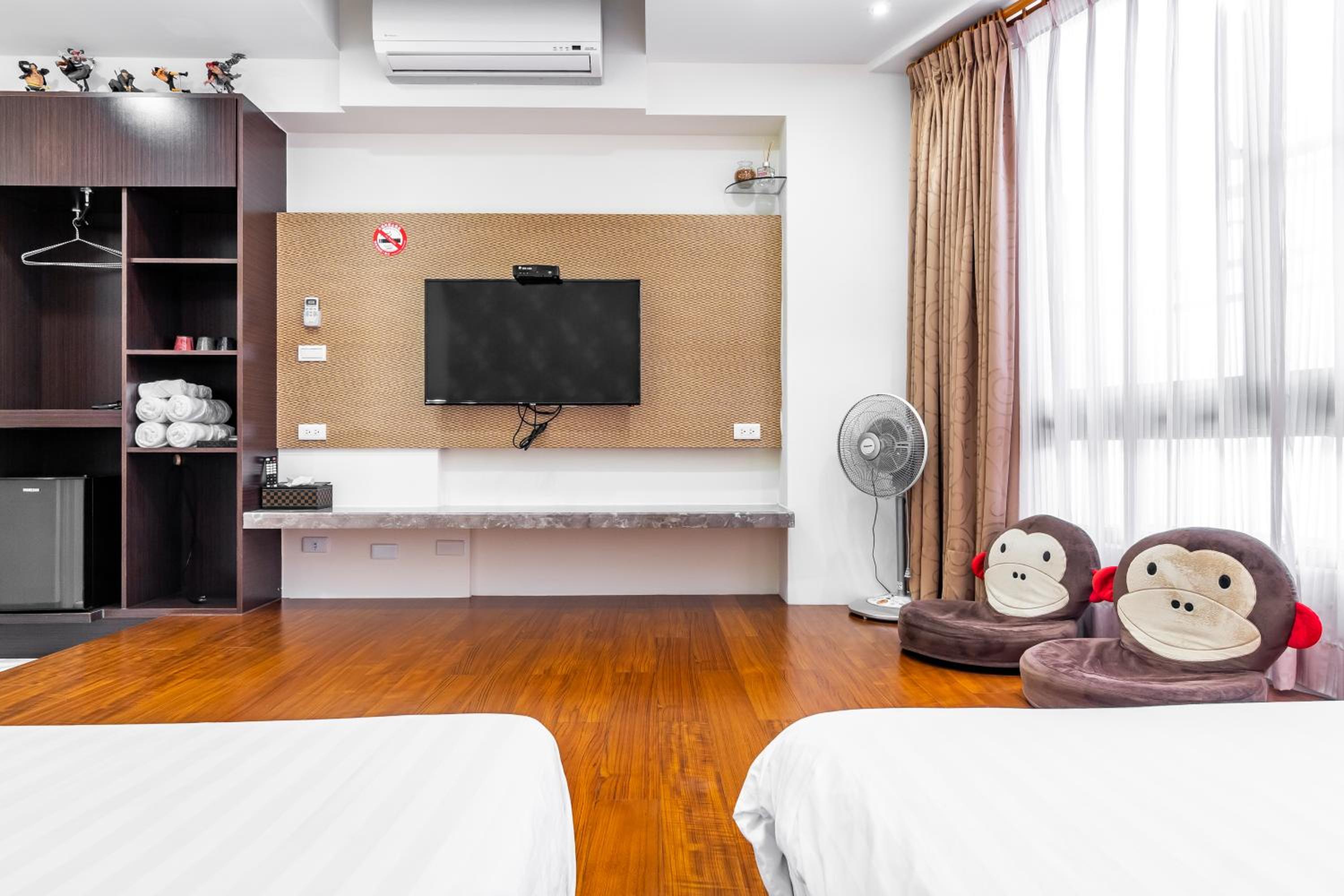 Starry Home view 4