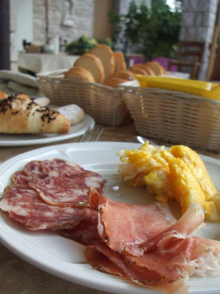 Torre Degli Ulivi en Tignale — dining