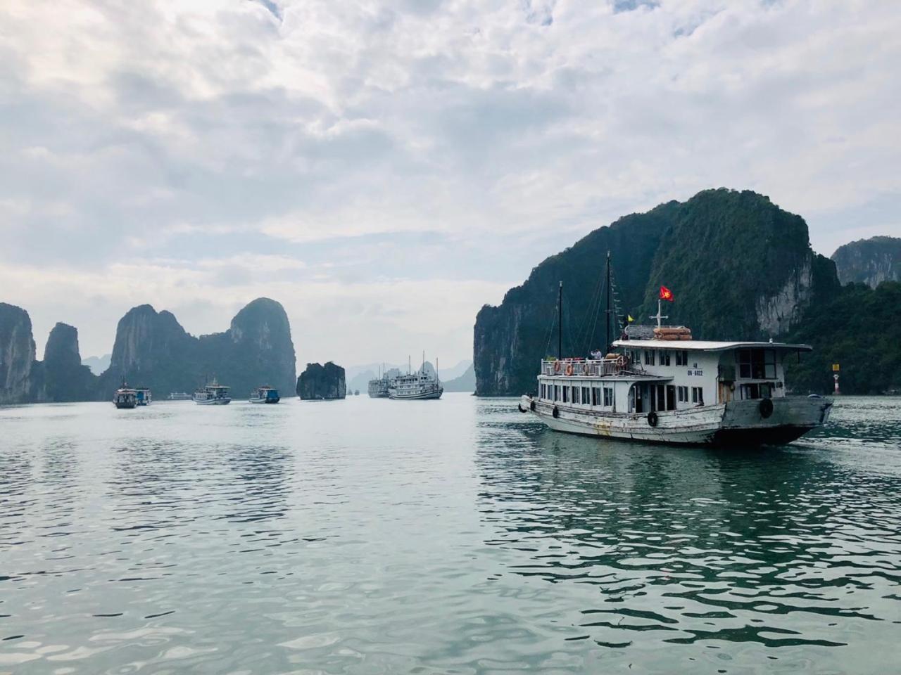 Asahi Luxstay - Halong Bayview 3Br Apartment