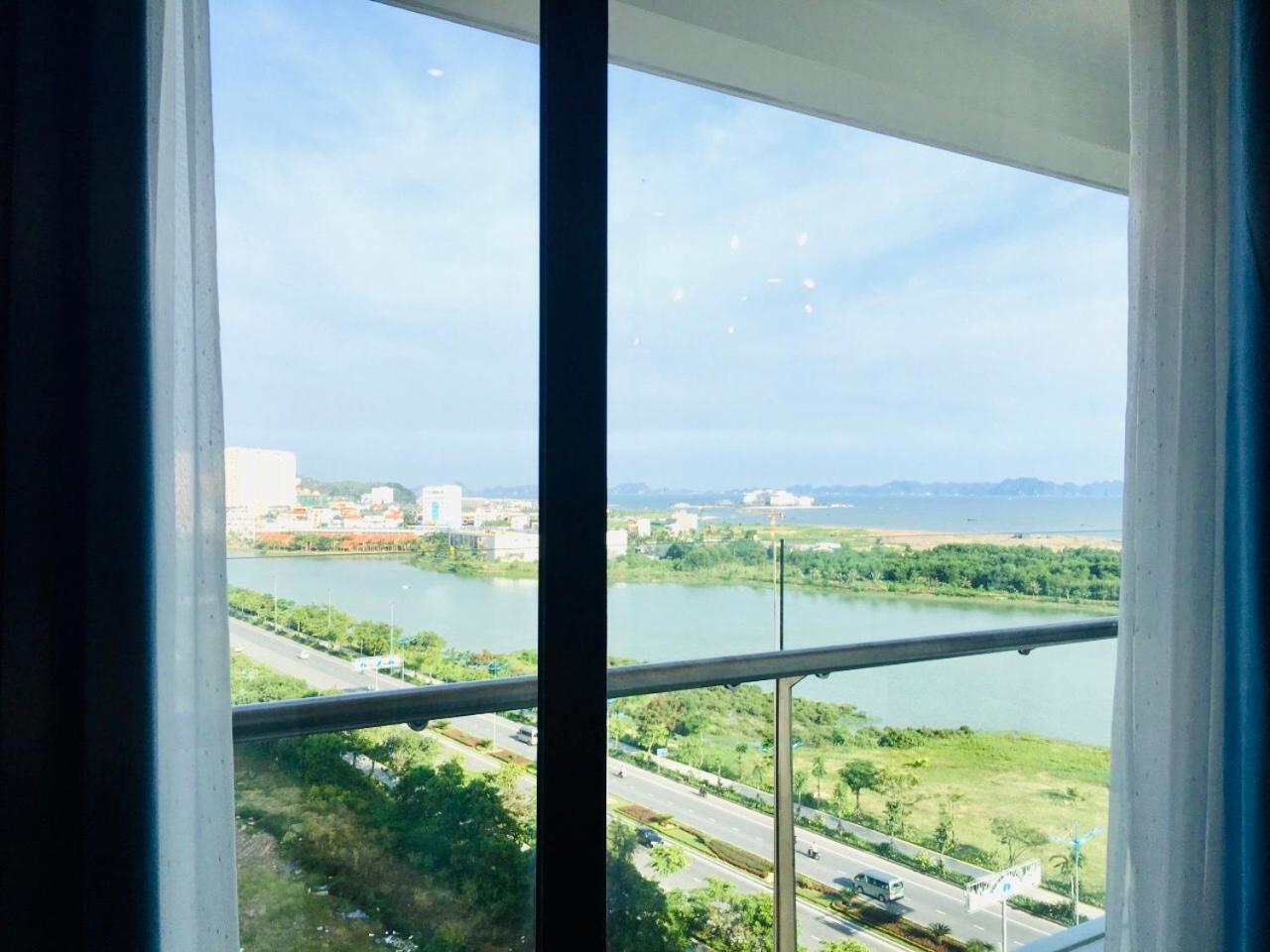 Asahi Luxstay - Halong Bayview 3Br Apartment