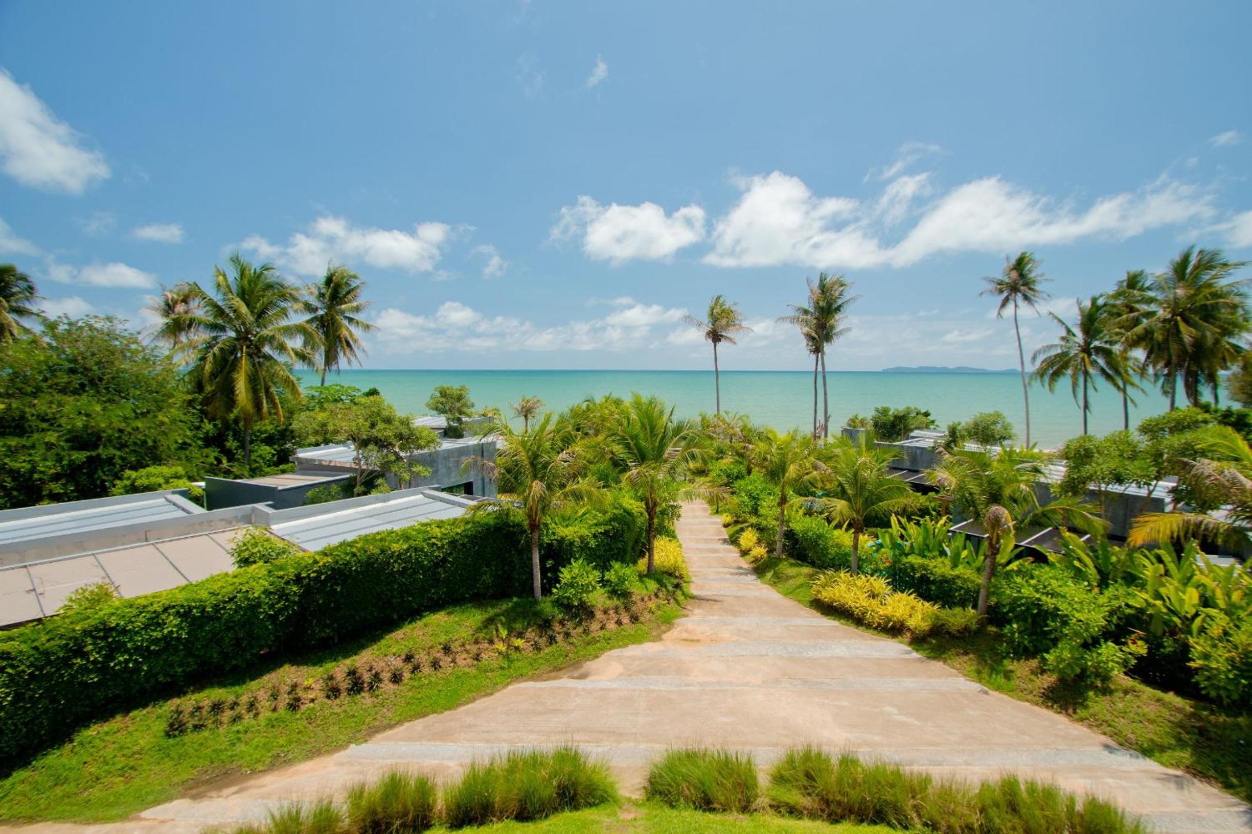 SEAnery Beach Resort