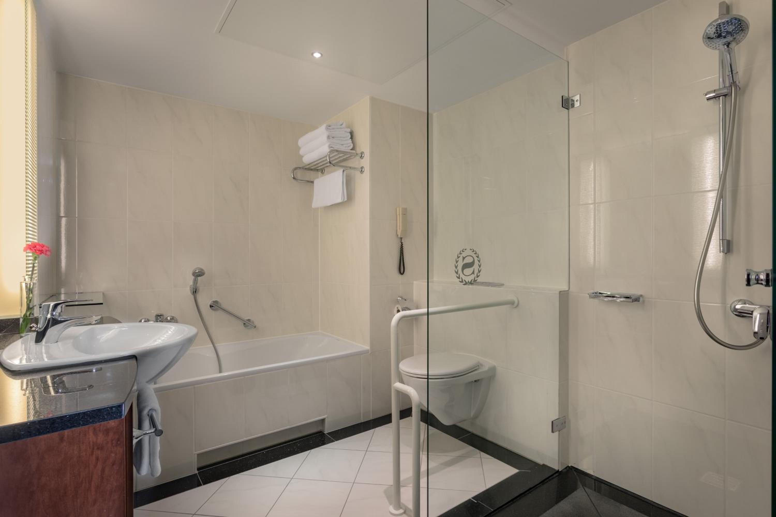 Sheraton Carlton Nuernberg - Property Image 36
