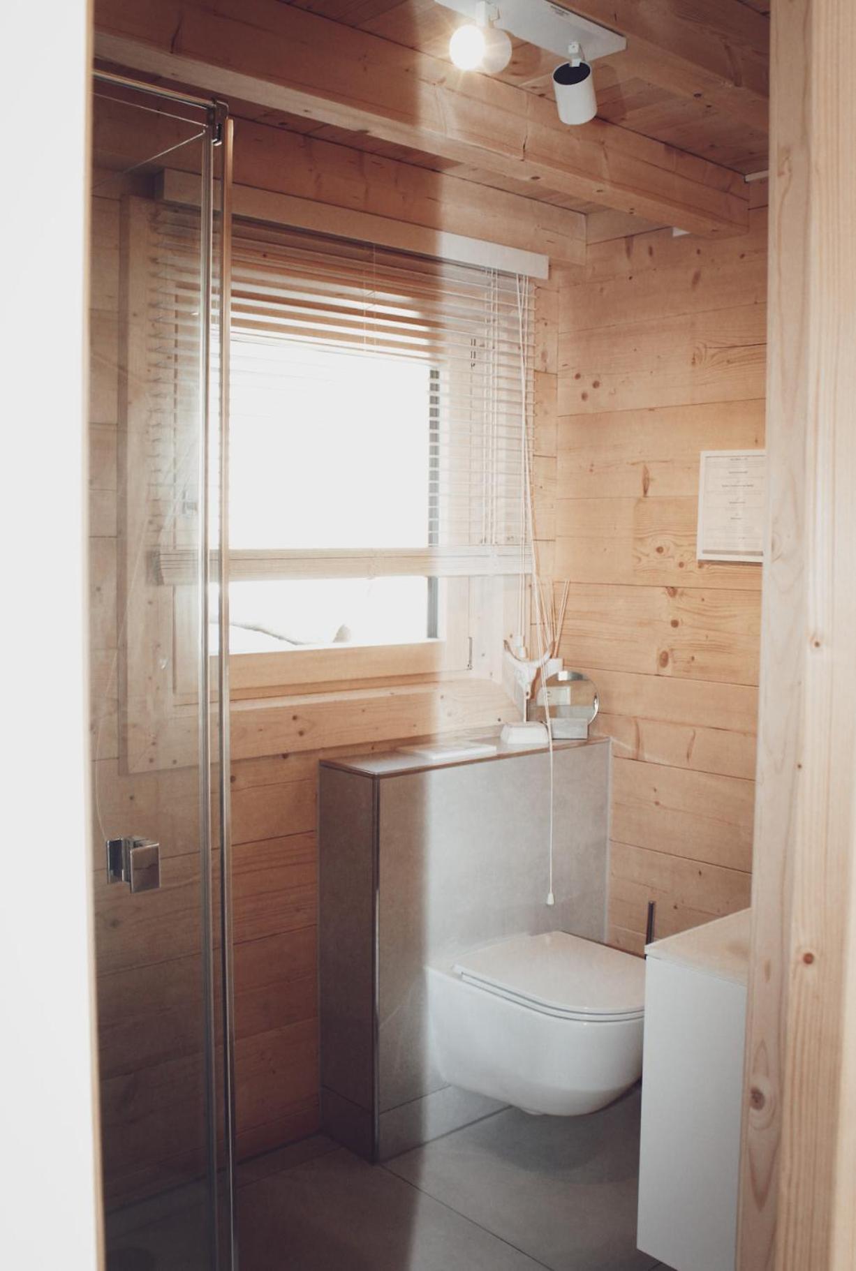 HUS - Chalet Lodges