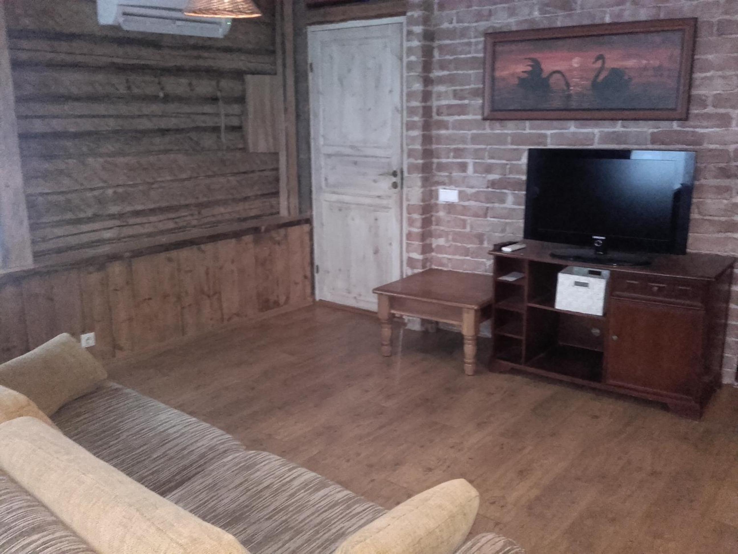 Aisa Beach Area Holiday Home