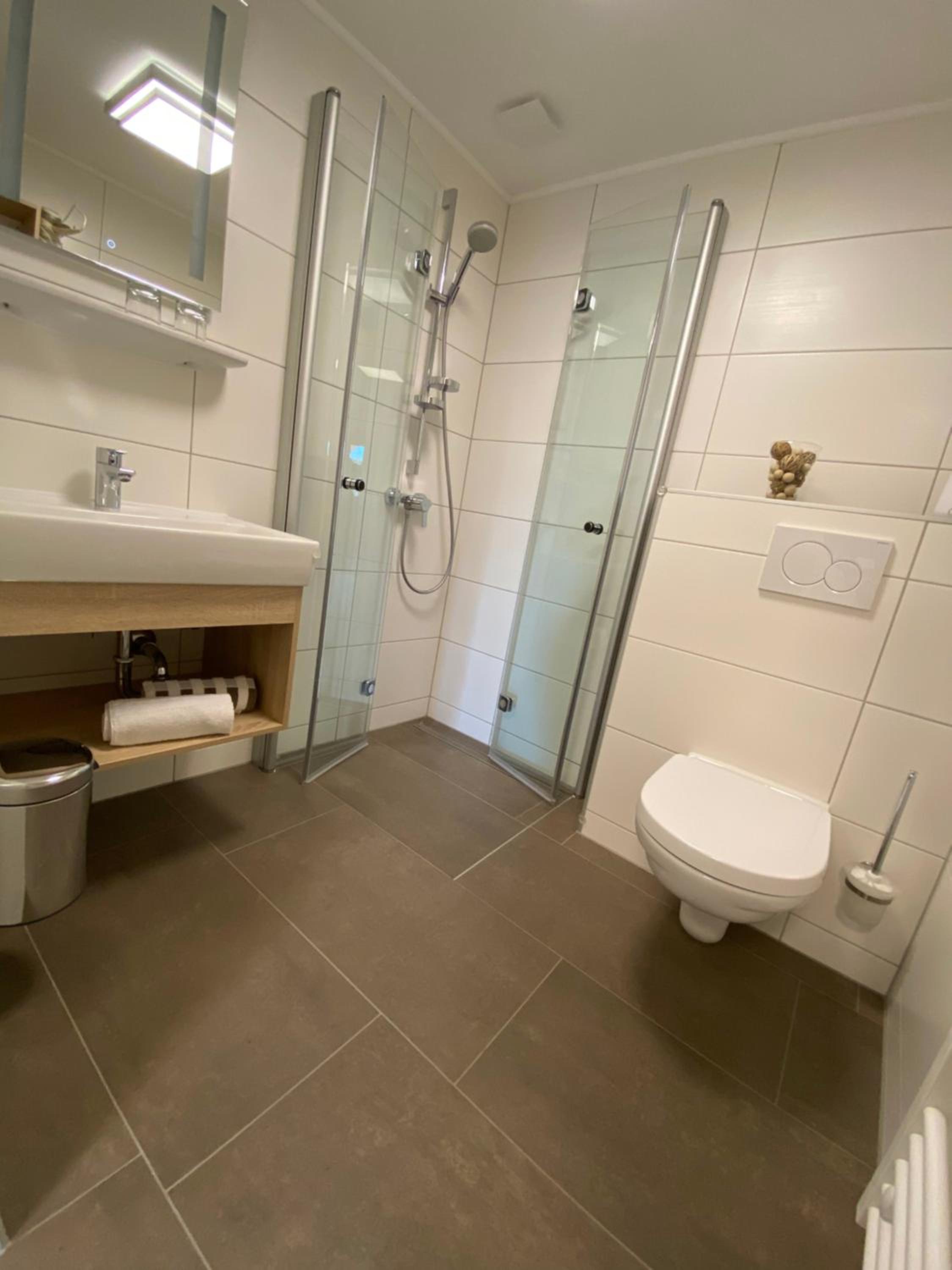 Privatzimmer und Ferienwohnungen Leeb