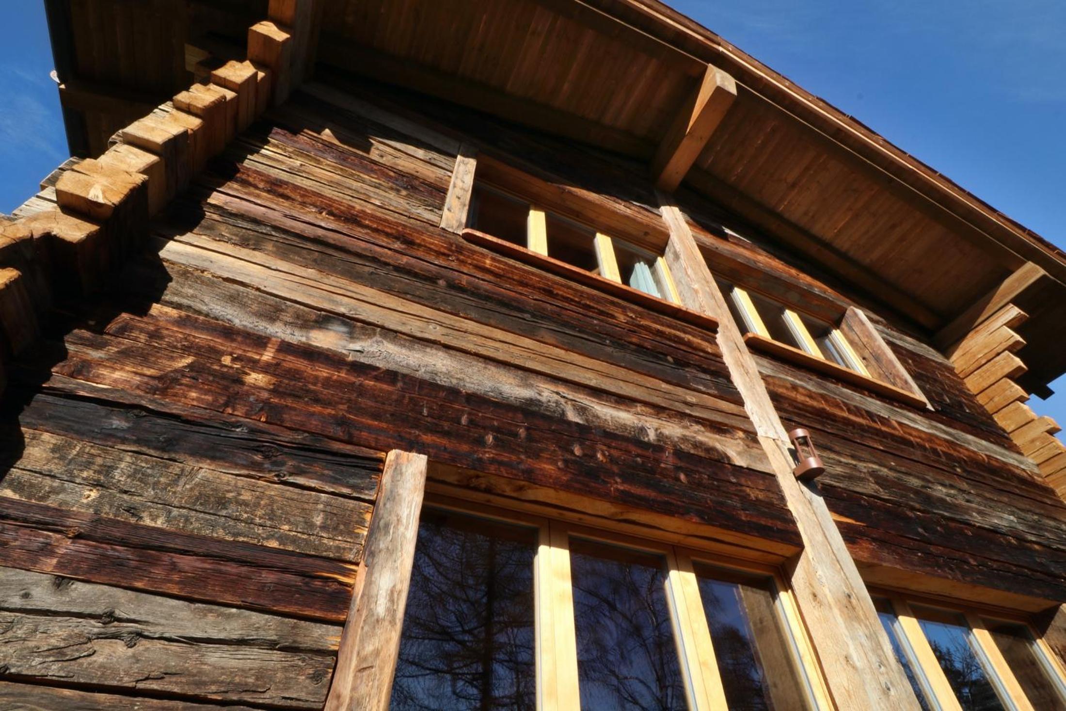 Comfortable chalet in the heart of nature, calm and peaceful view 2