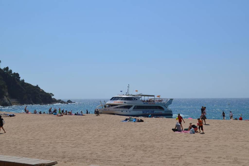 Apartamento centro de Lloret 8 people view 4