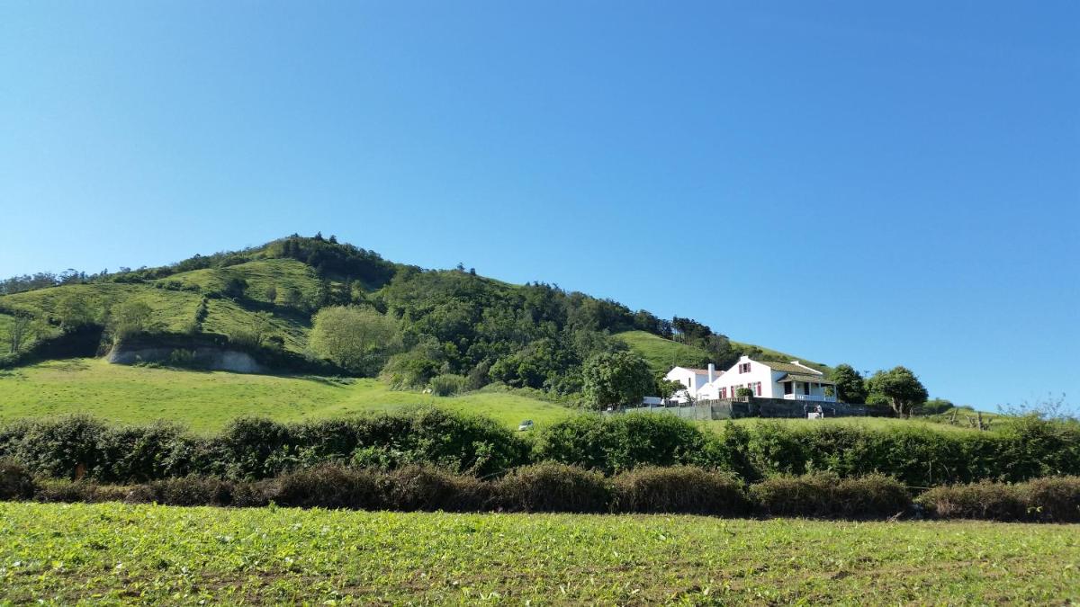 Green and Blue Cottage view 3
