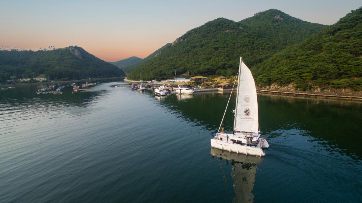 Tongyeong Hansan Marina Resort, Tongyeong - 14
