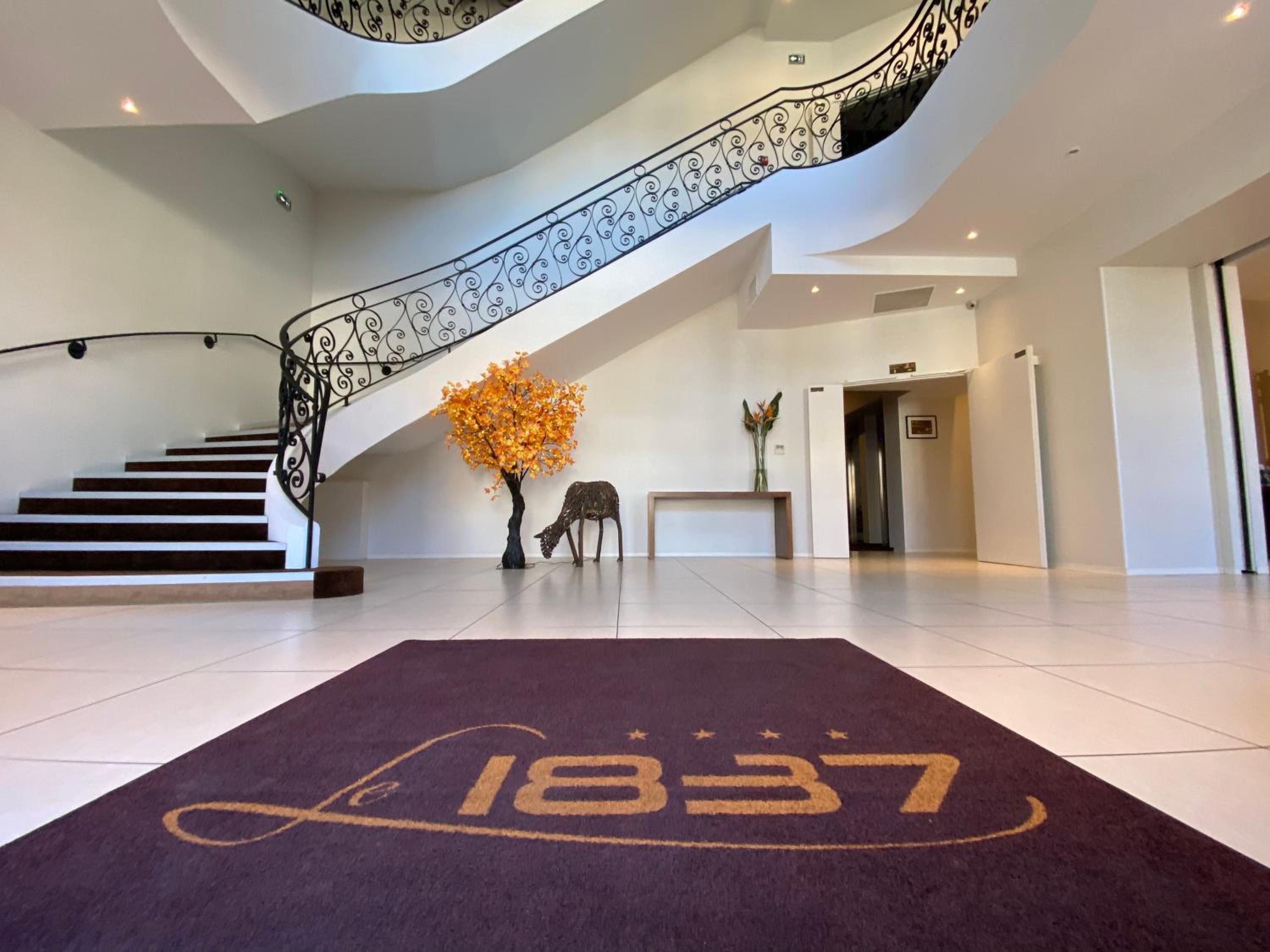 hotel reception