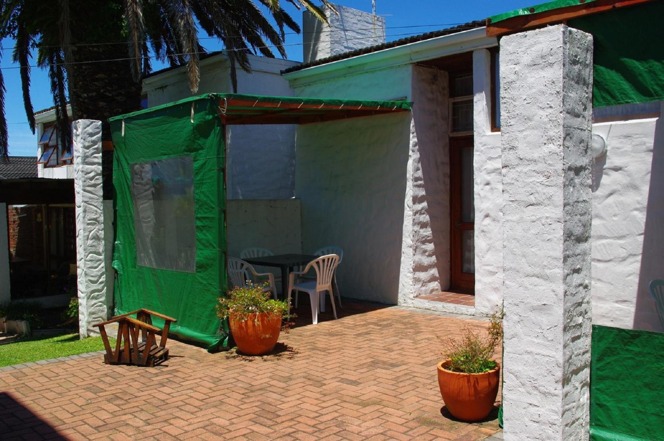 Aqua Marine Guest House
