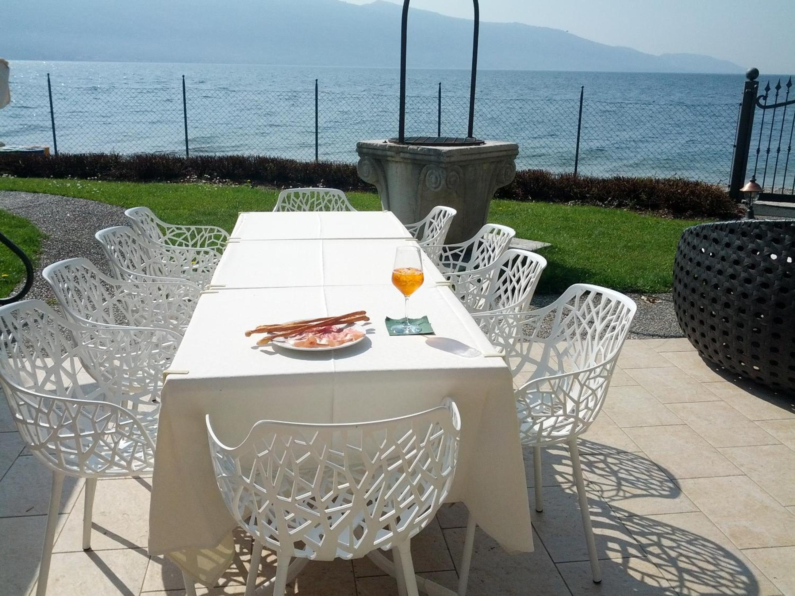 Torre Degli Ulivi en Tignale — balance & terrace