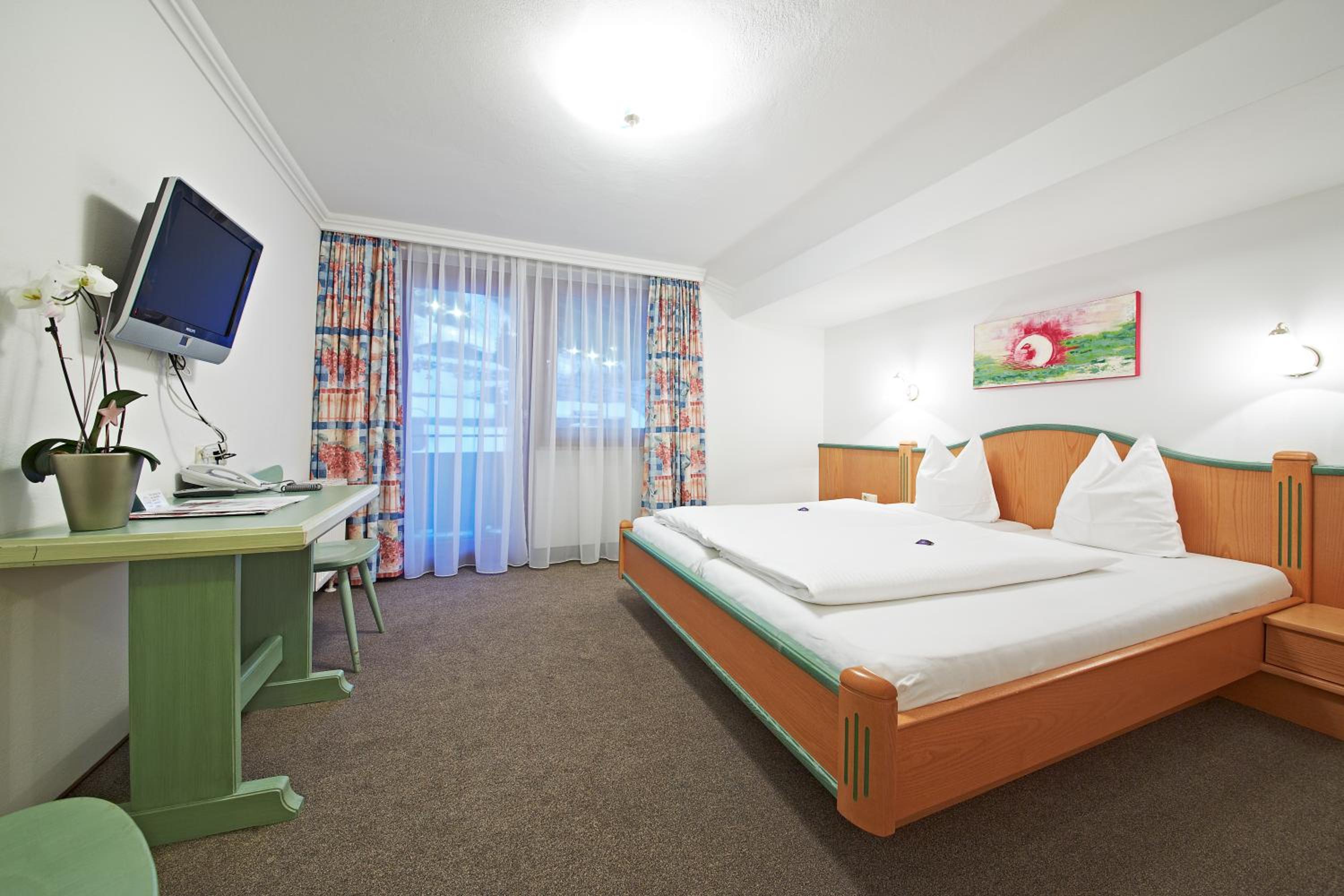 HELI'S Bed & Breakfast