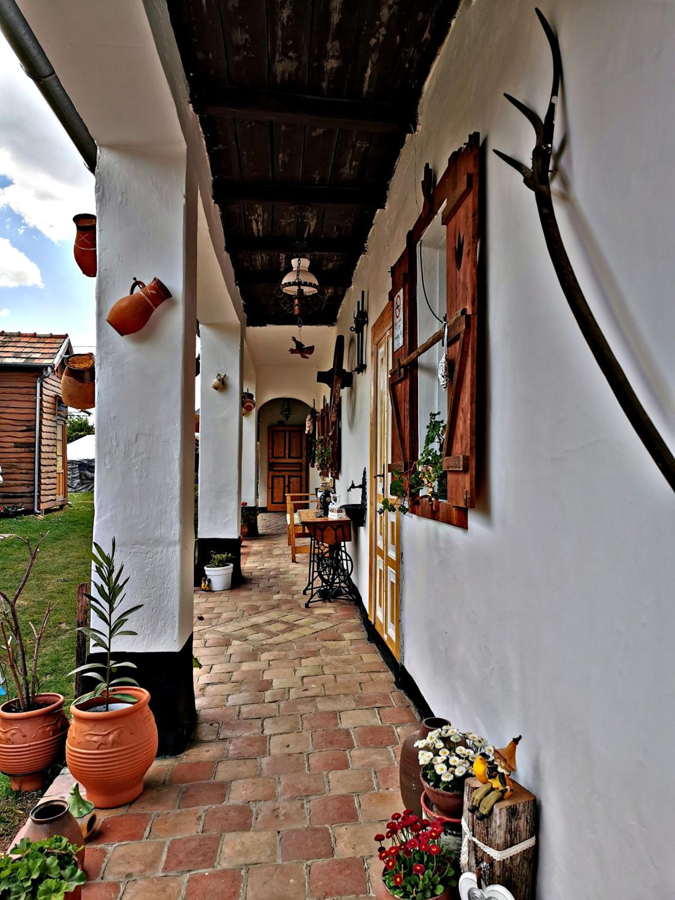 Bakonyi Kis-Lak view 2