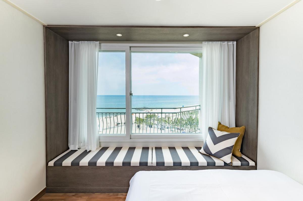 Kensington Resort Seorak Beach