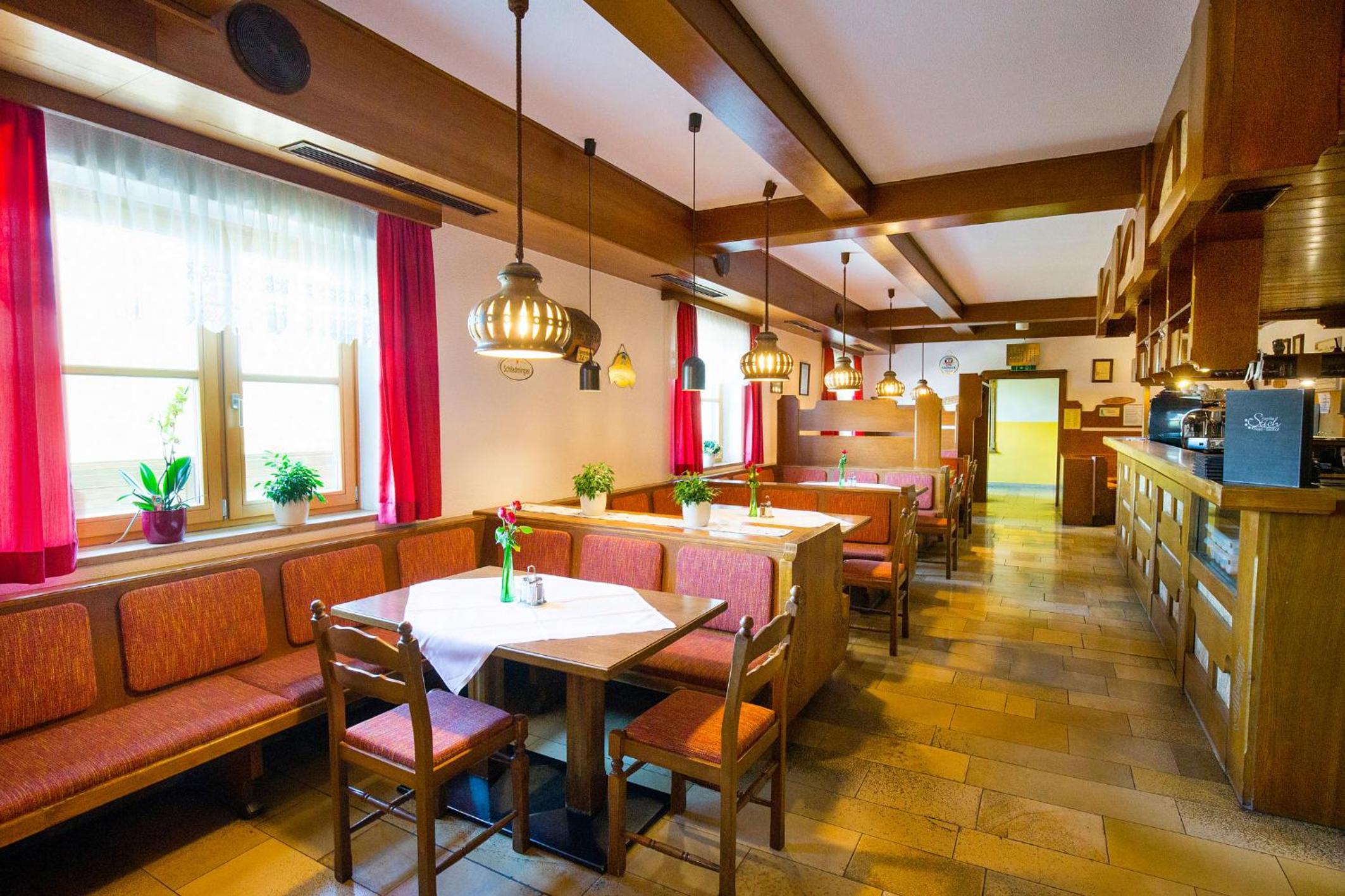 restaurant