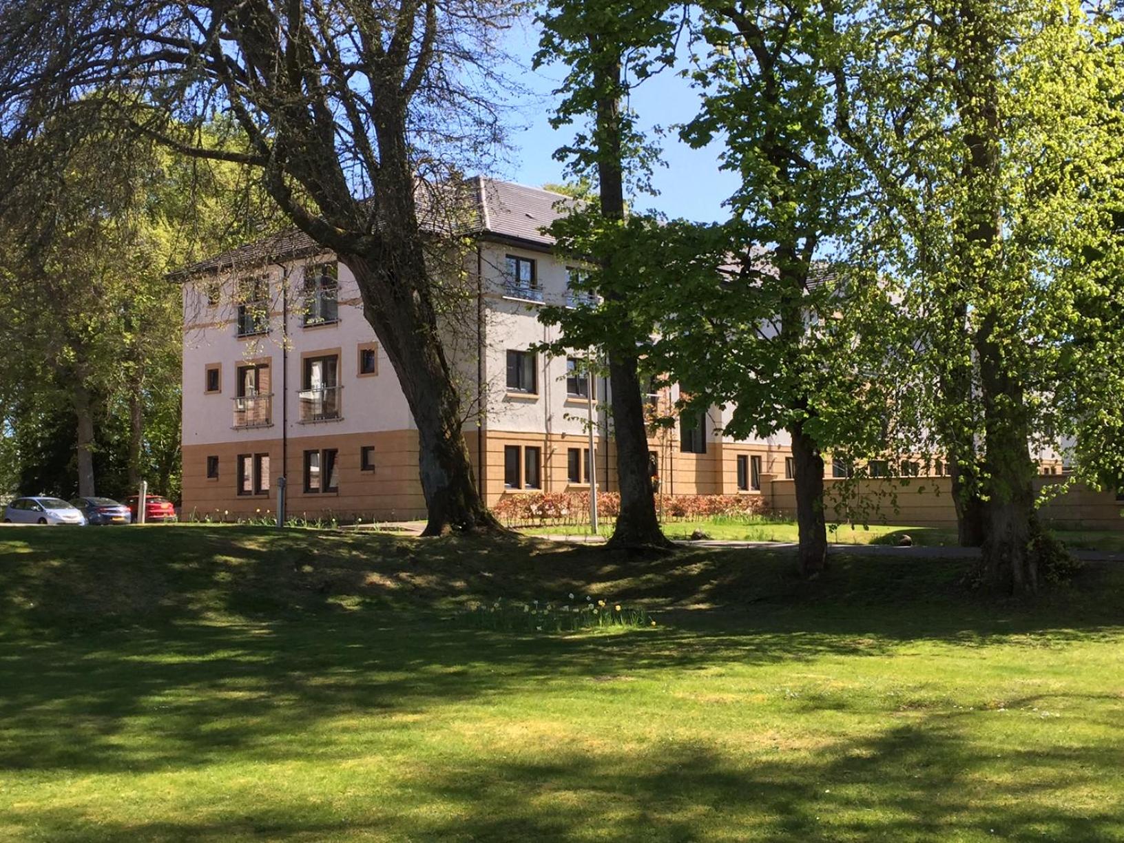 Inverness City Suites